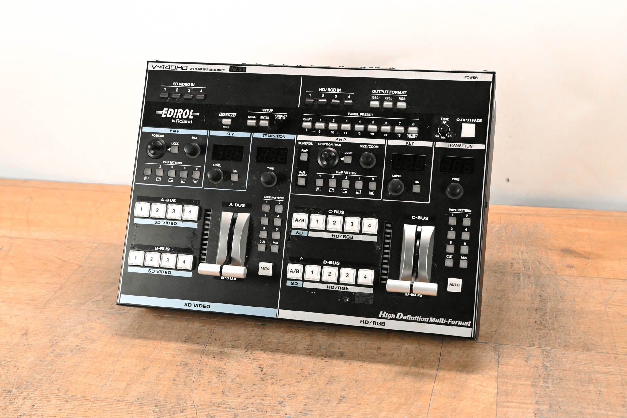 Roland V-440HD Multi-Format Video Mixer and Switcher