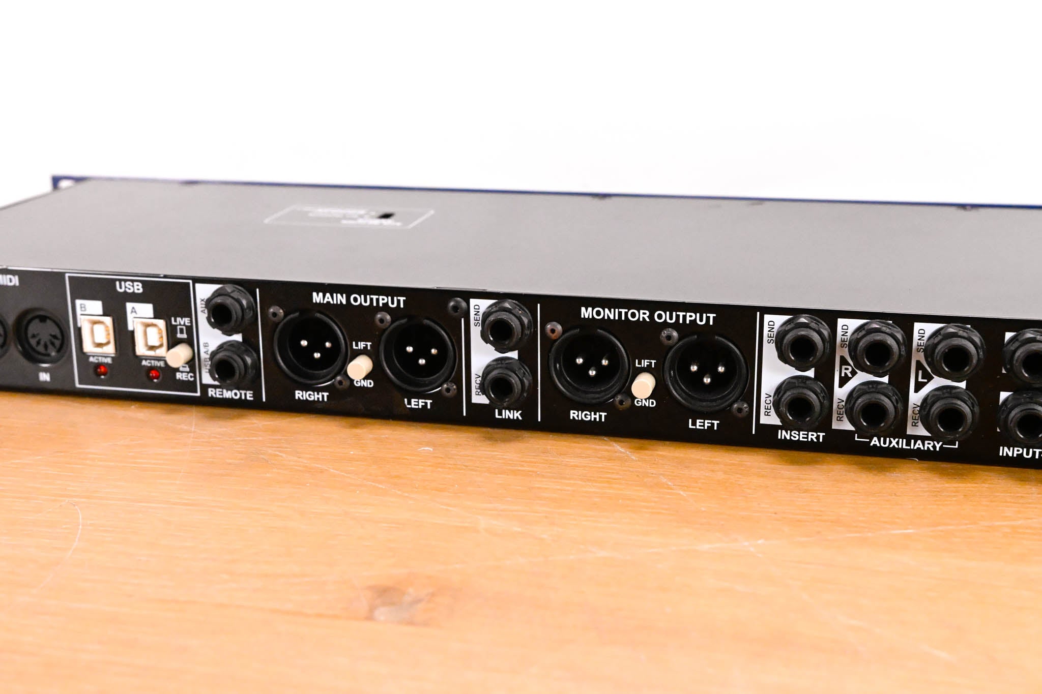 Radial Engineering KL-8 Rackmount Keyboard Mixer (NO POWER SUPPLY)