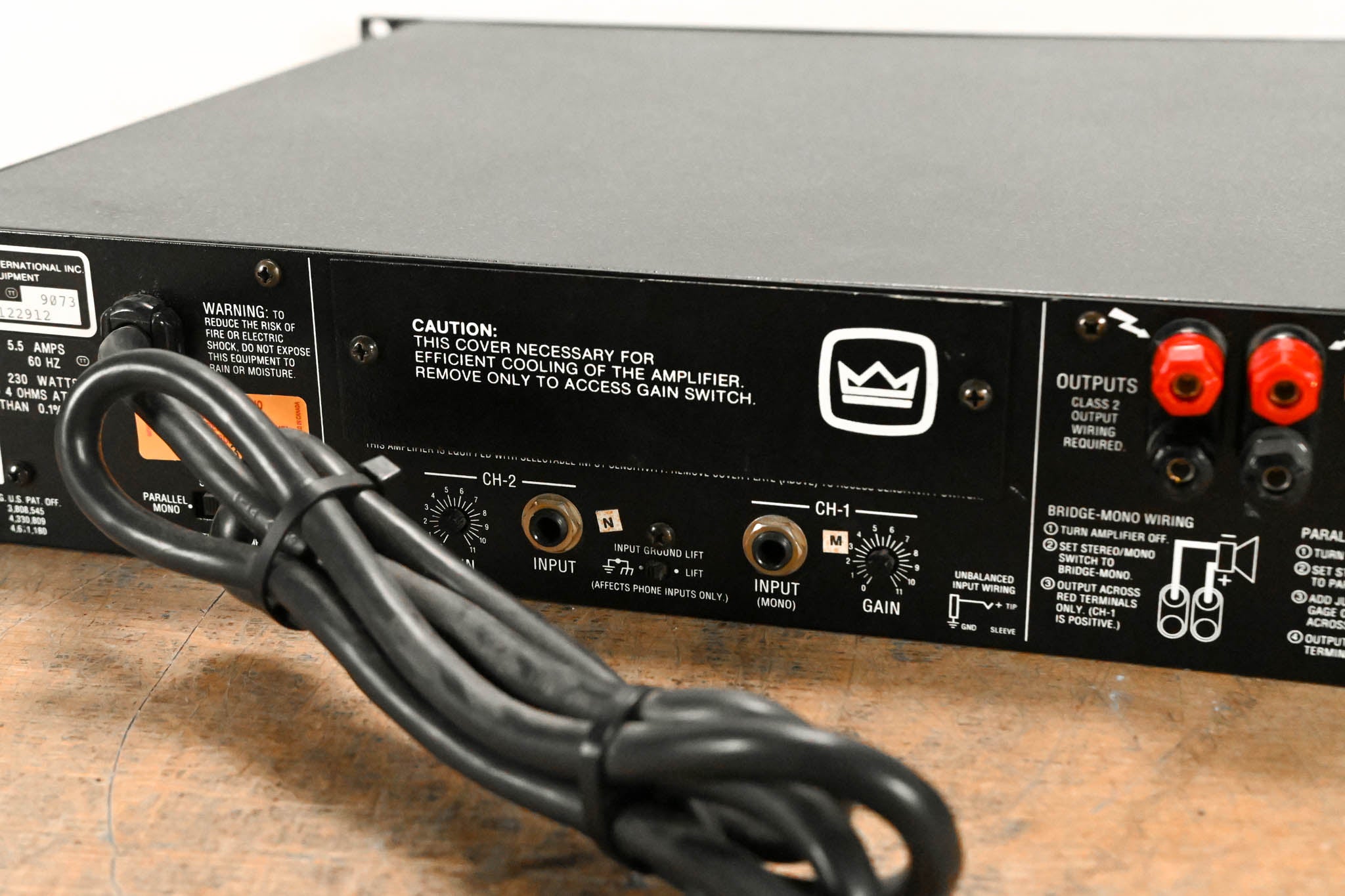 Crown 460 CSL 2-Channel Power Amplifier