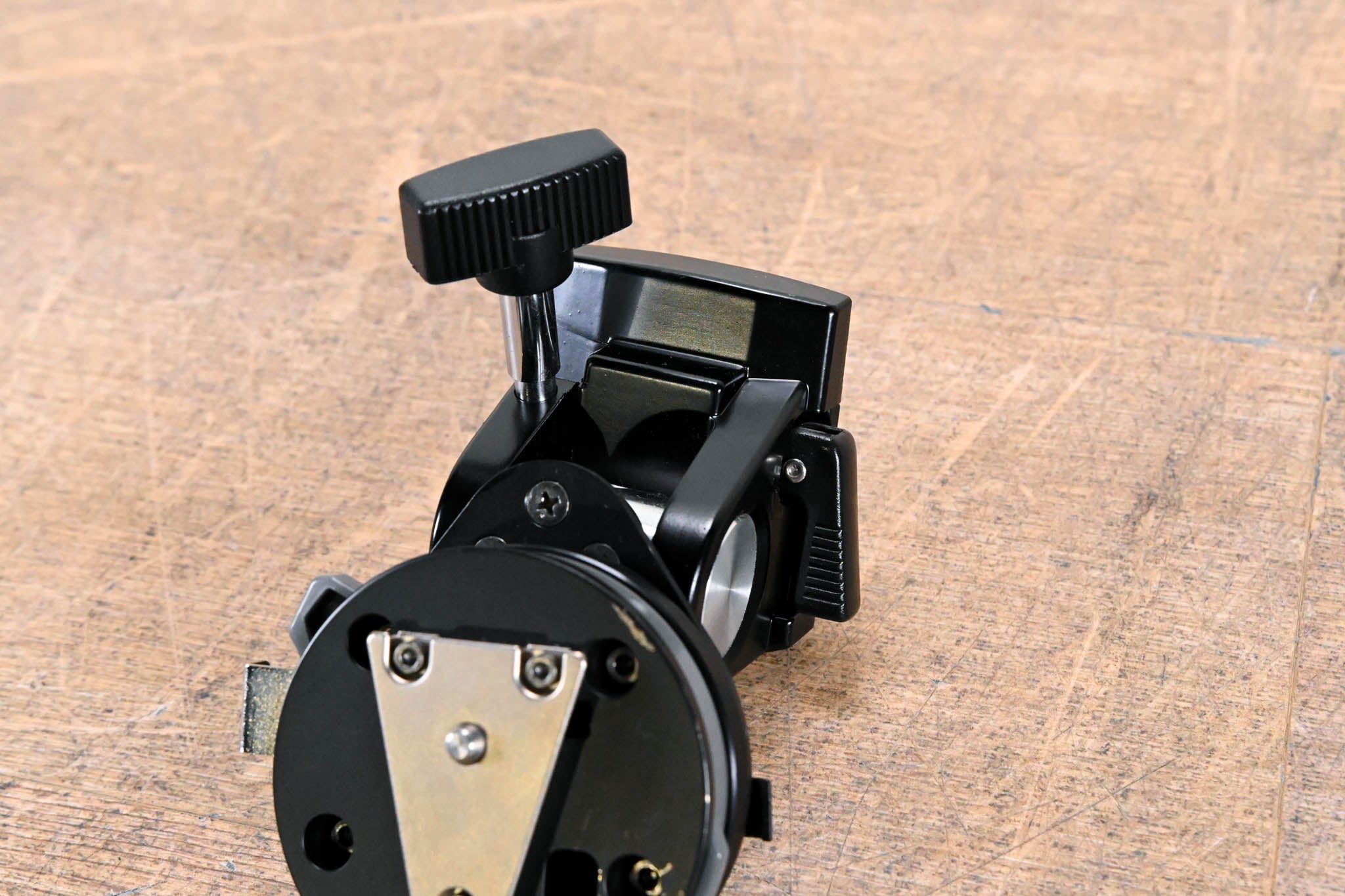 Hitachi AT-90 Studio Viewfinder Mount