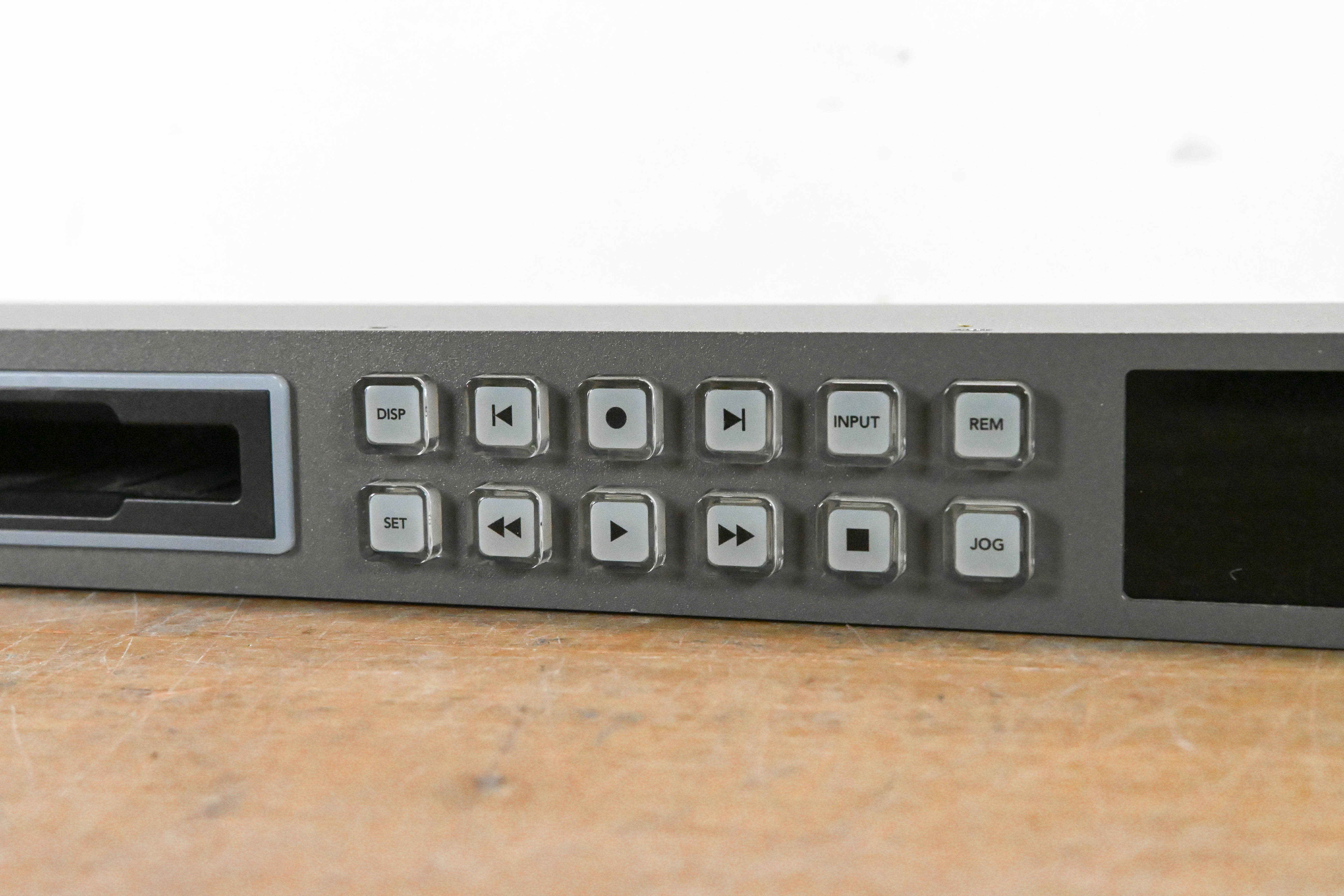 Blackmagic Design HyperDeck Studio (NO POWER SUPPLY)