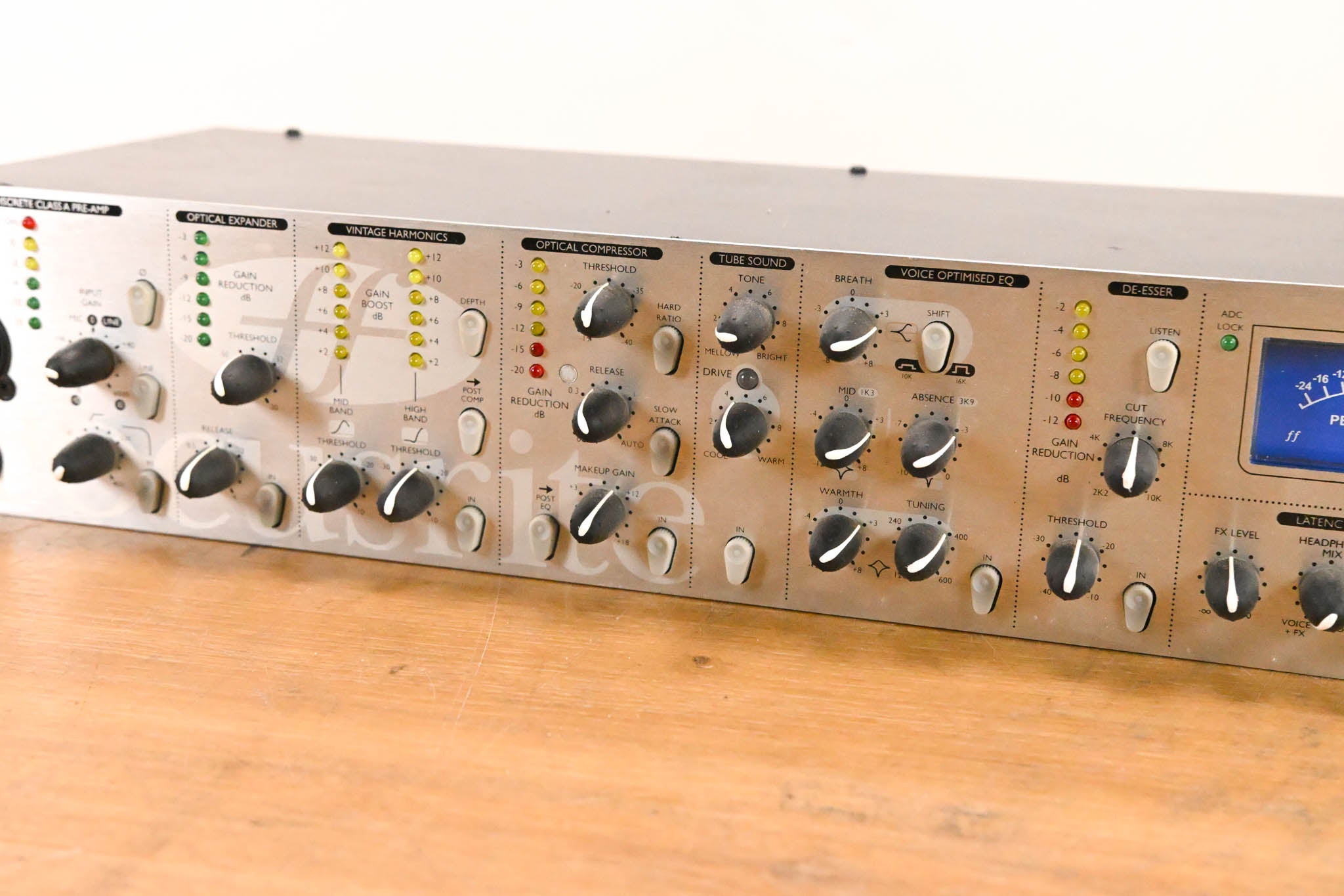 Focusrite Platinum VoiceMaster Pro One-Channel Mic Preamp