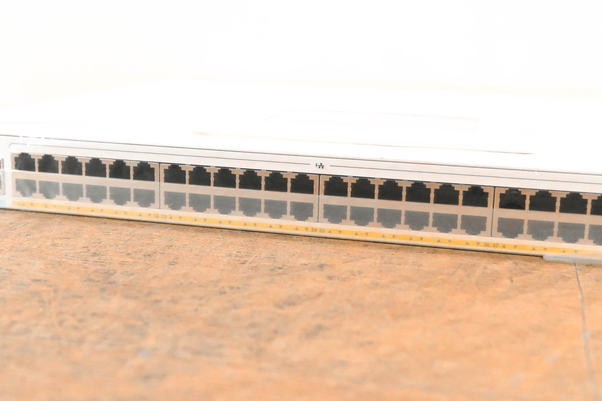 Cisco CBS350-48P-4X 48x Gigabit RJ45 PoE+ & 4x 10G SFP+ Managed Switch