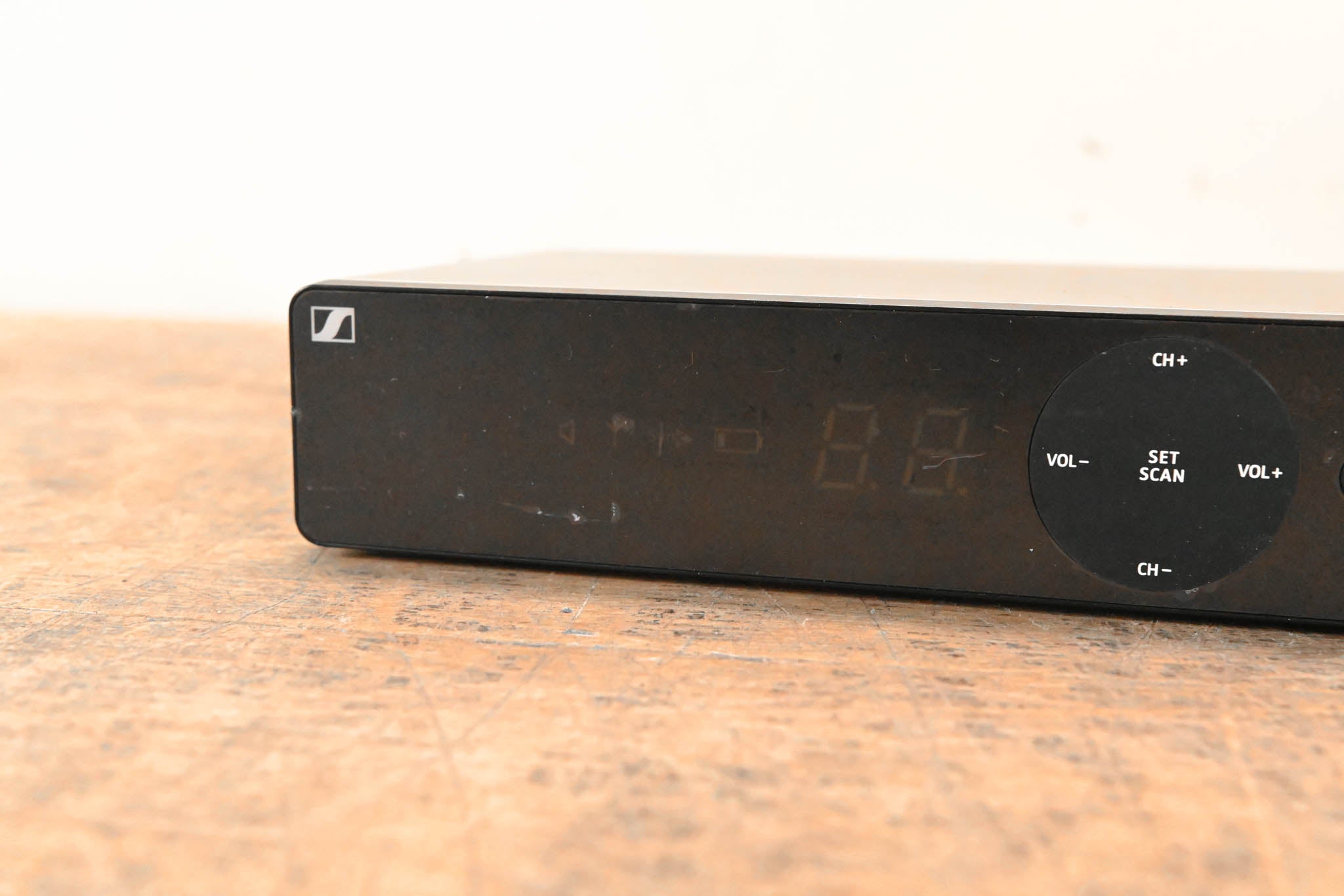 Sennheiser EM-XSW 1 Receiver w/ SK-XSW Bodypack A Range NO POWER SUPPLY