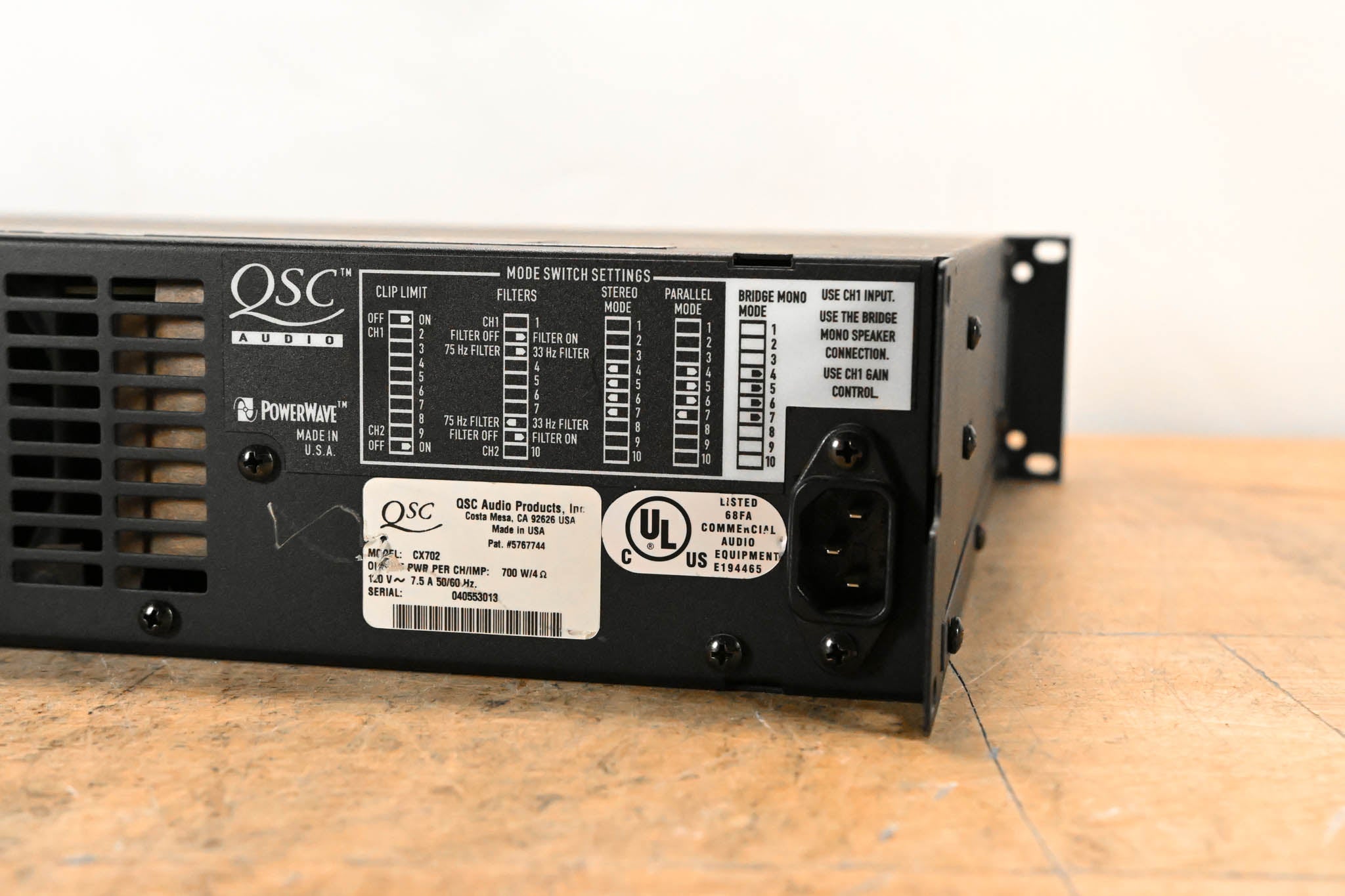 QSC CX702 2-Channel 700W Power Amplifier