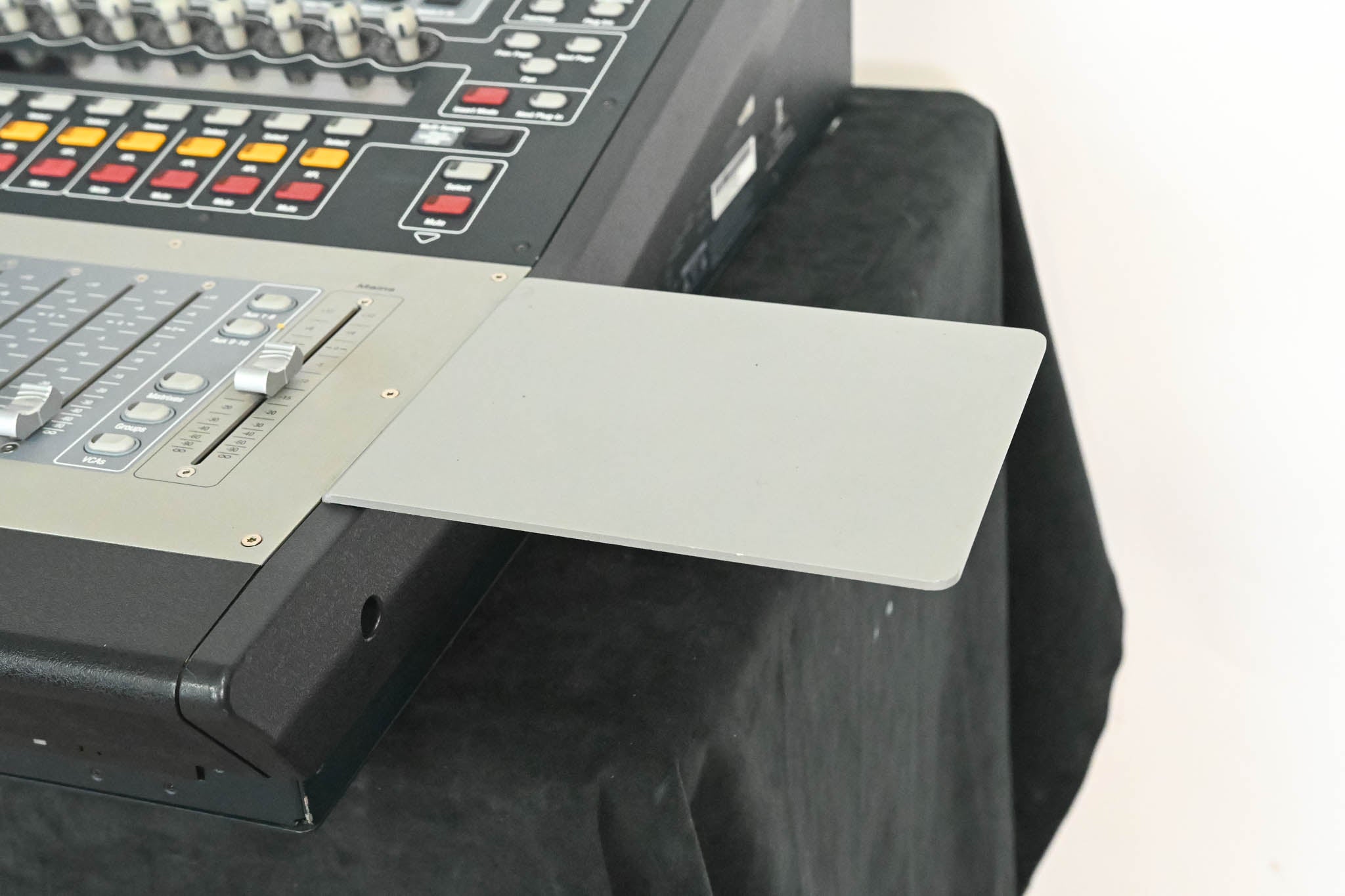 AVID Venue SC48 Digital Audio Mixing Console CG01GAJ