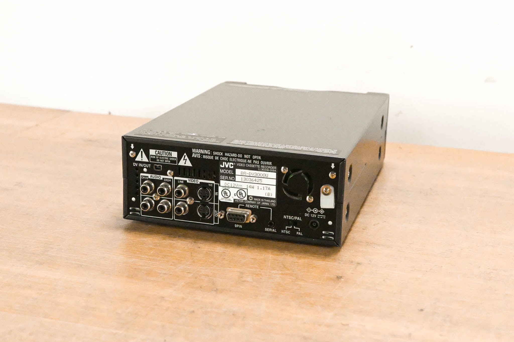 JVC BR-DV3000U MiniDV / DVCAM Video Deck (NO POWER SUPPLY)