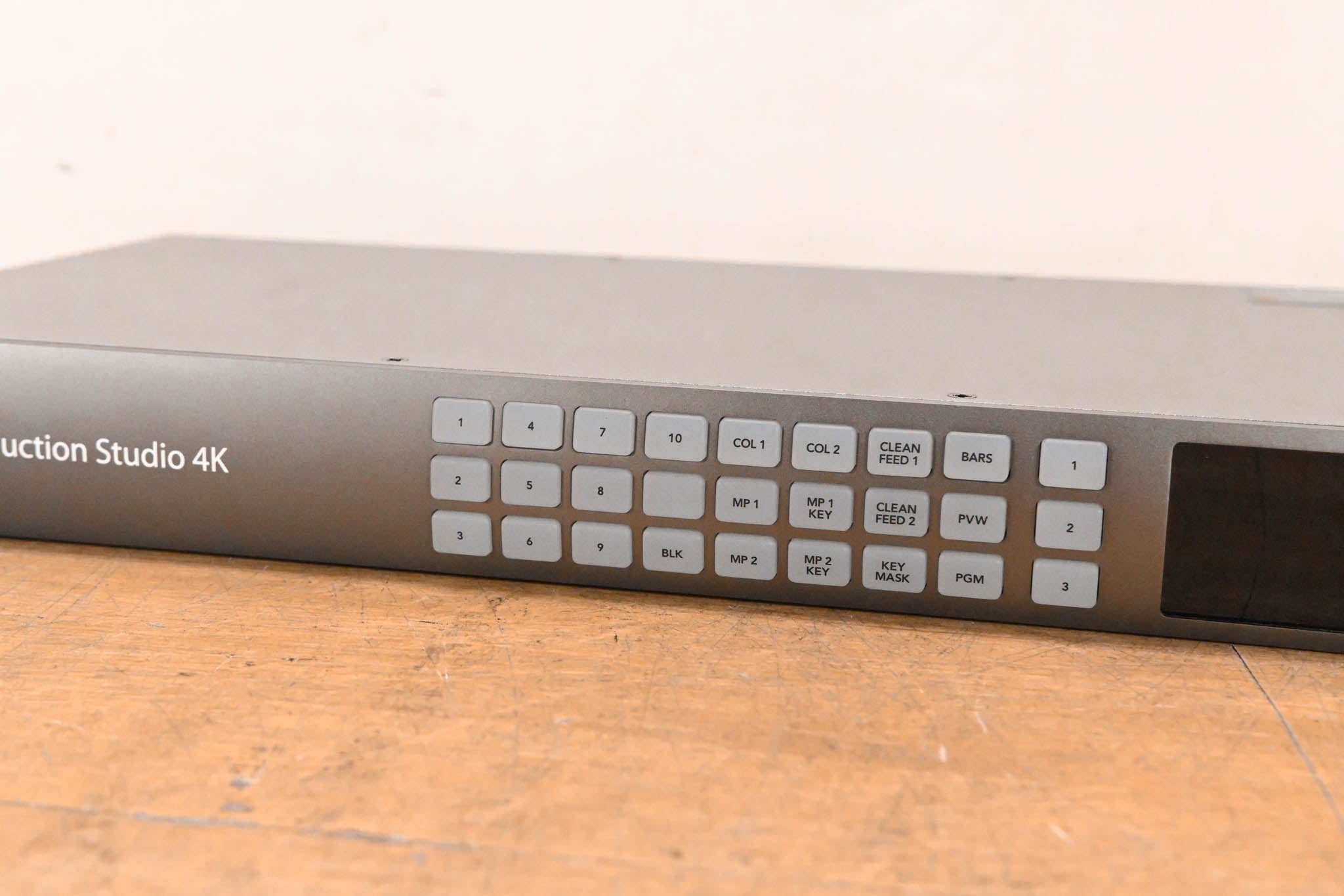 BMD ATEM 1M/E Production Studio 4K セール中 Blackmagic ATEM 1 M/E Production Studio 4K - Broadcasters General