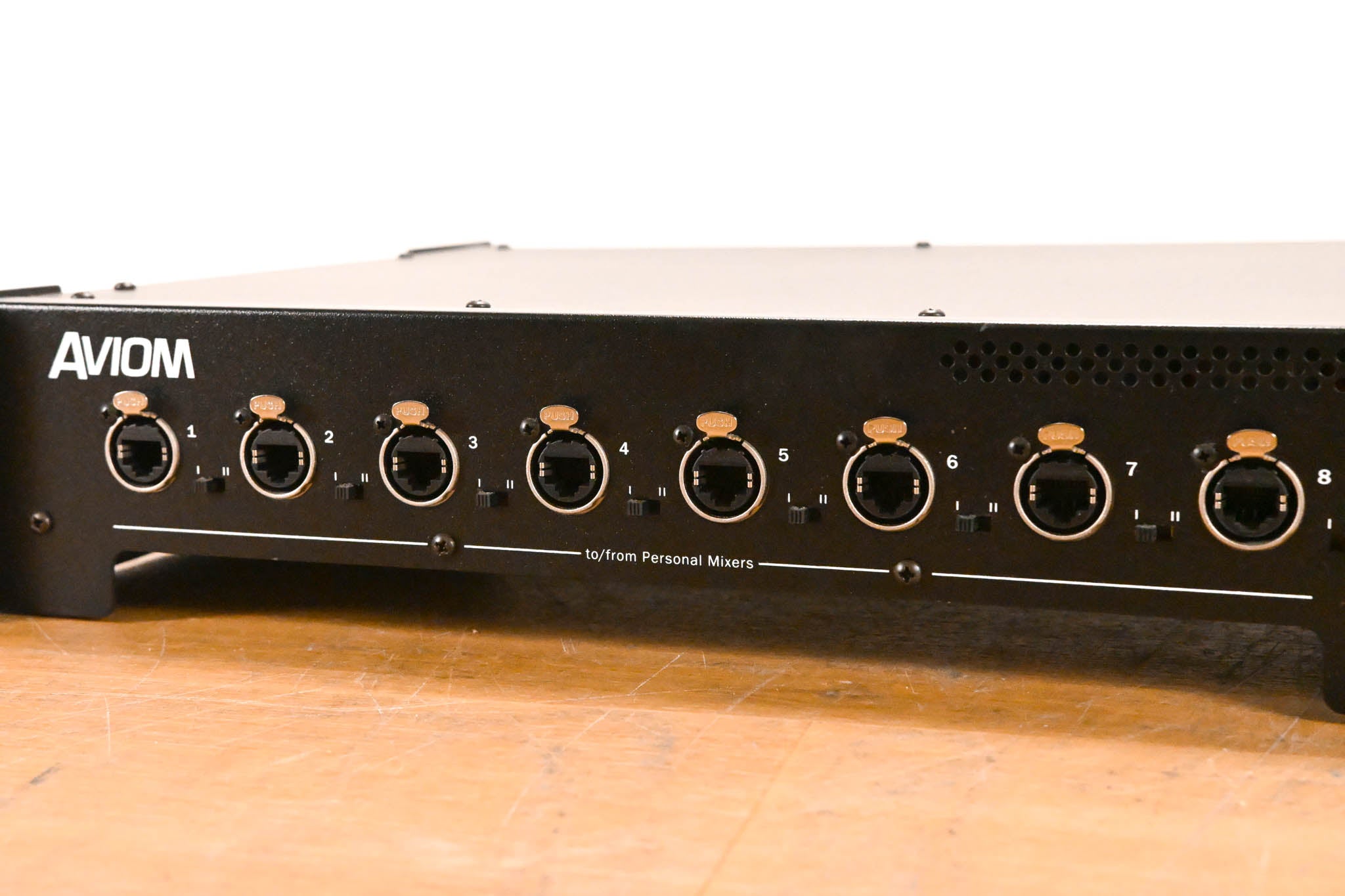 Aviom D800 A-Net Distributor
