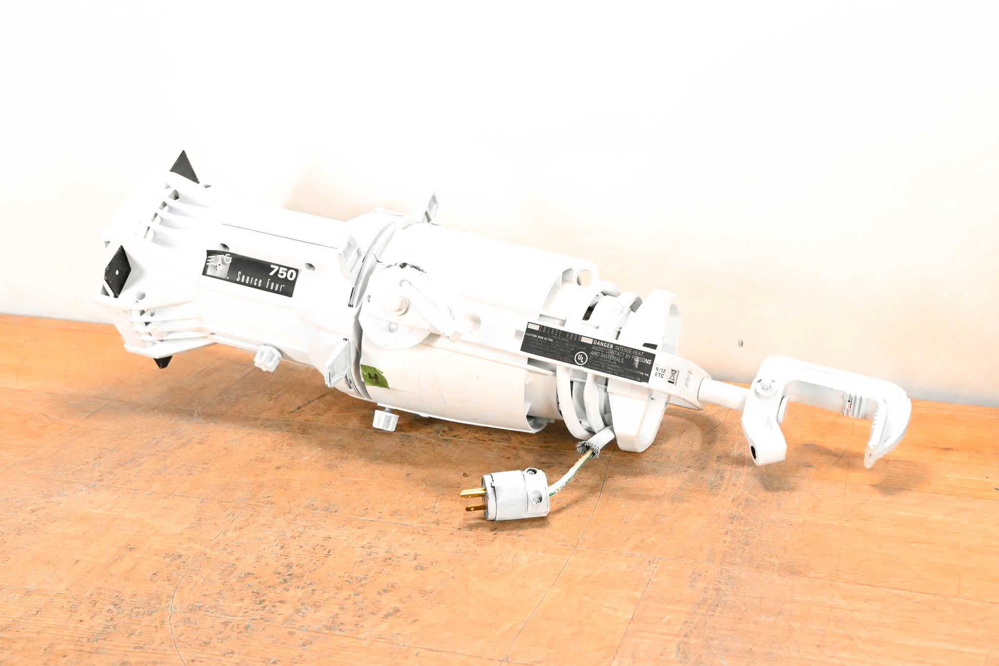 ETC Source Four 750 50 Degree Ellipsoidal Light