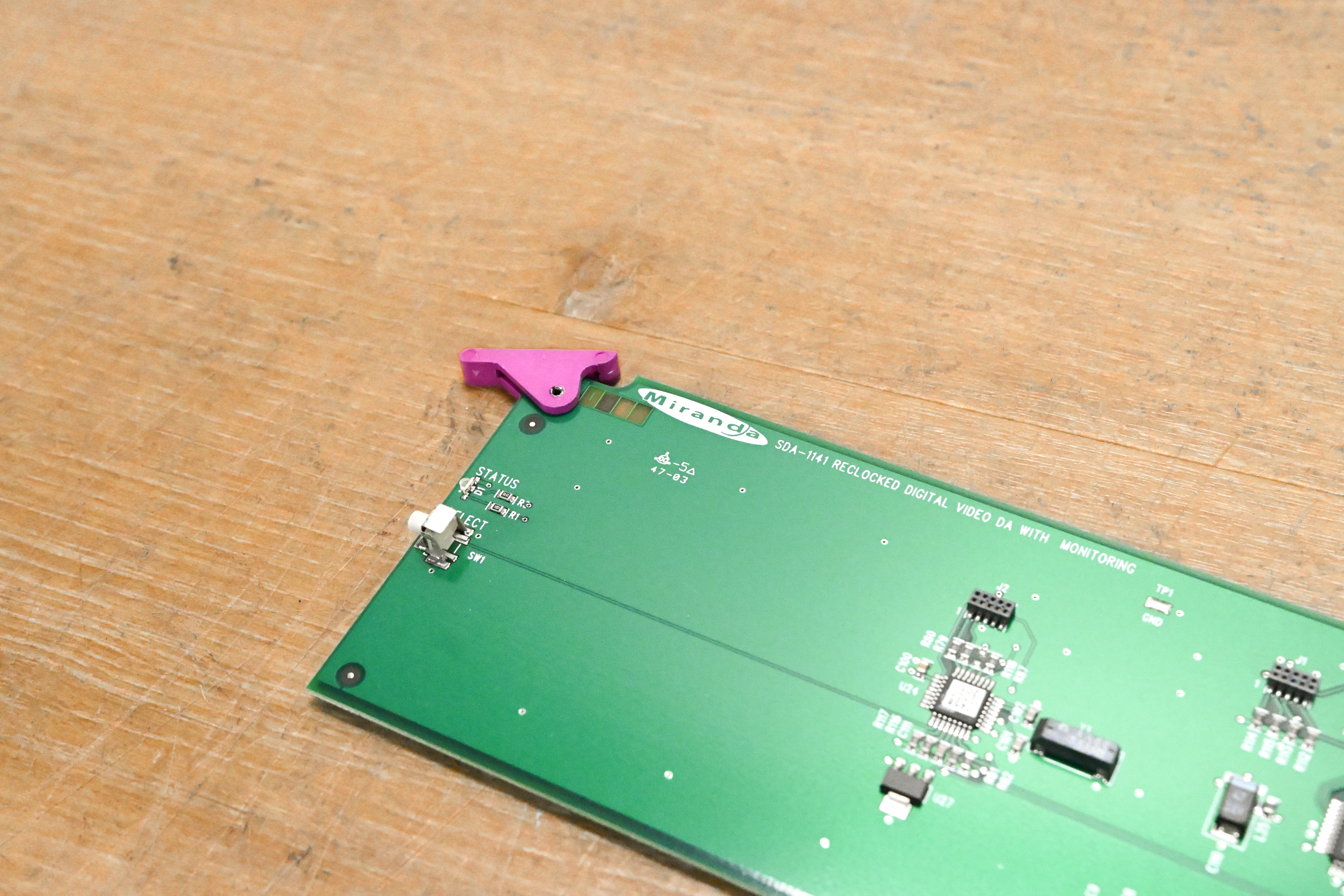 Miranda SDA-1141 Reclocked Digital Video DA with Monitoring Module