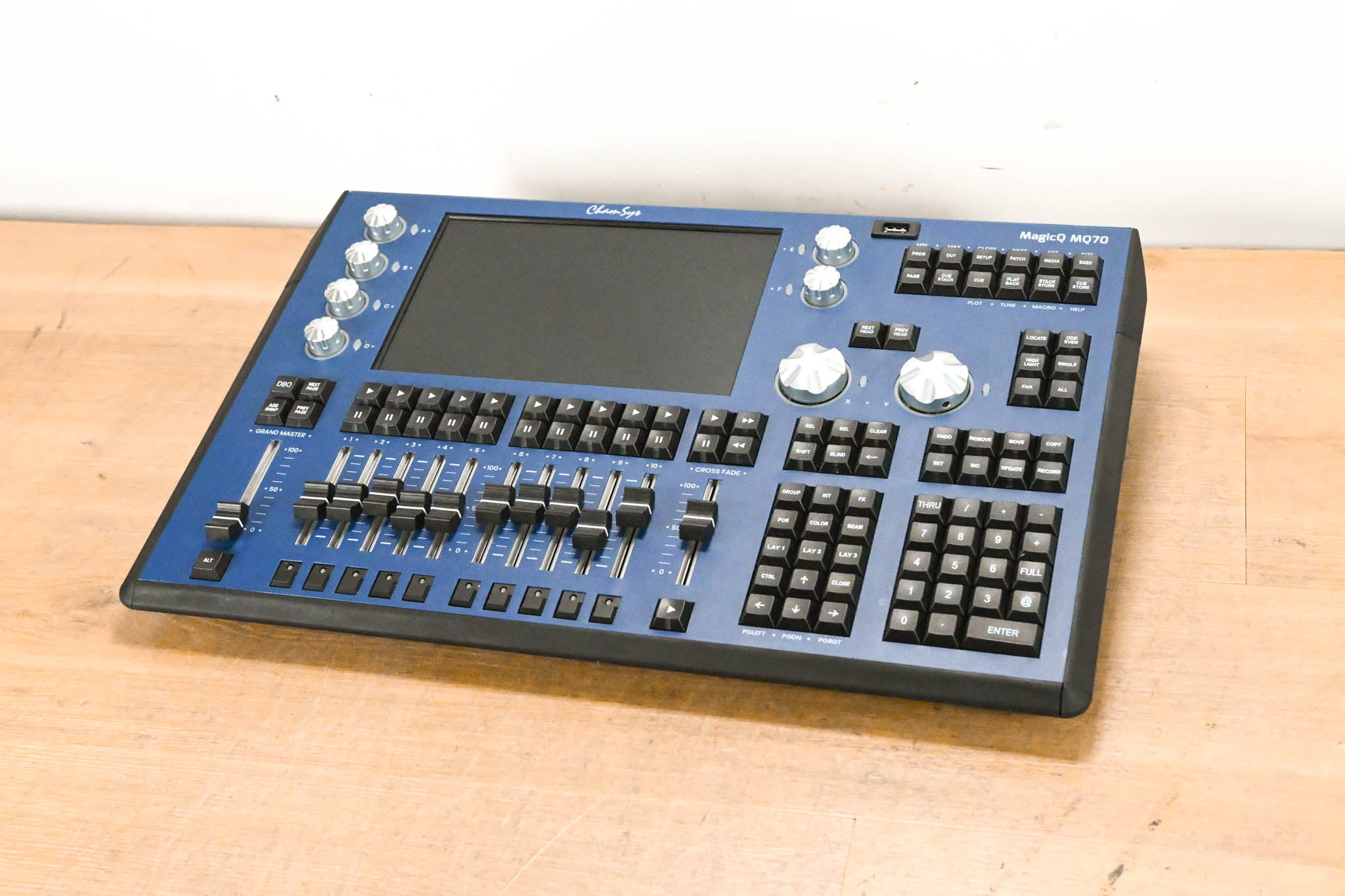 ChamSys MagicQ MQ70 24-Universe Compact Lighting Console