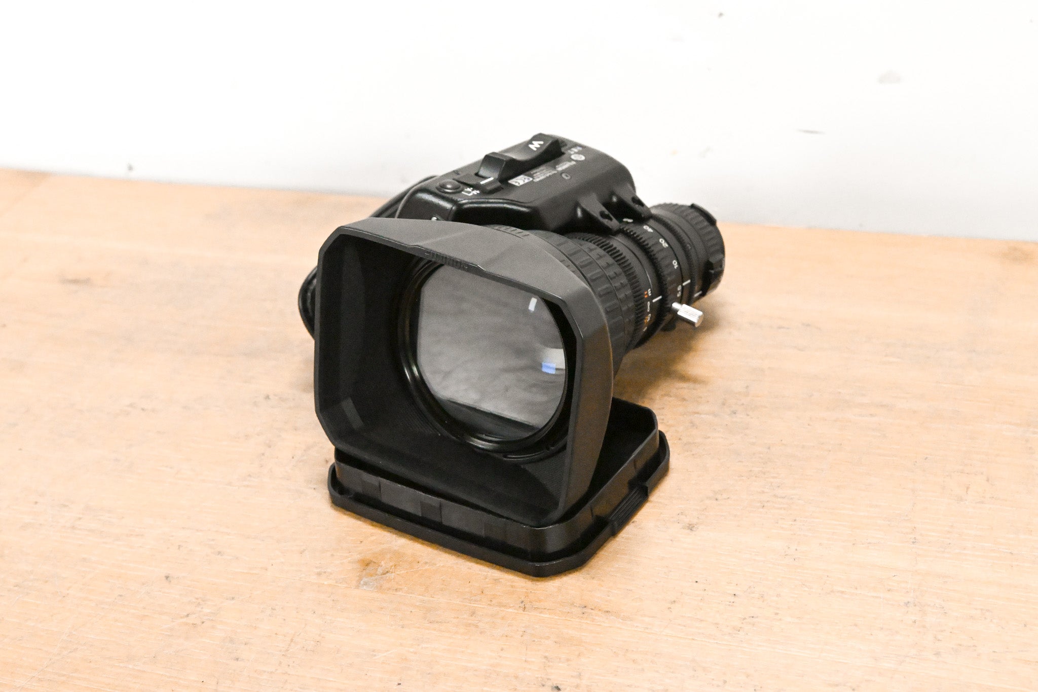 Fujinon Th16x5.5BRMU 1/3" Broadcast Zoom Lens - 1:1.4/5.5-88mm