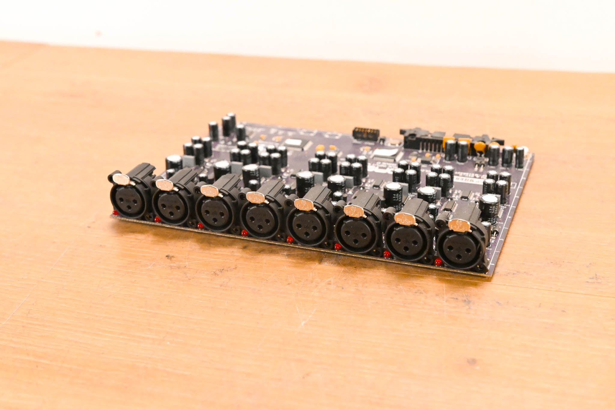 Midas DL241 Analogue Input Module 8-Channel XLR Card - Issue D