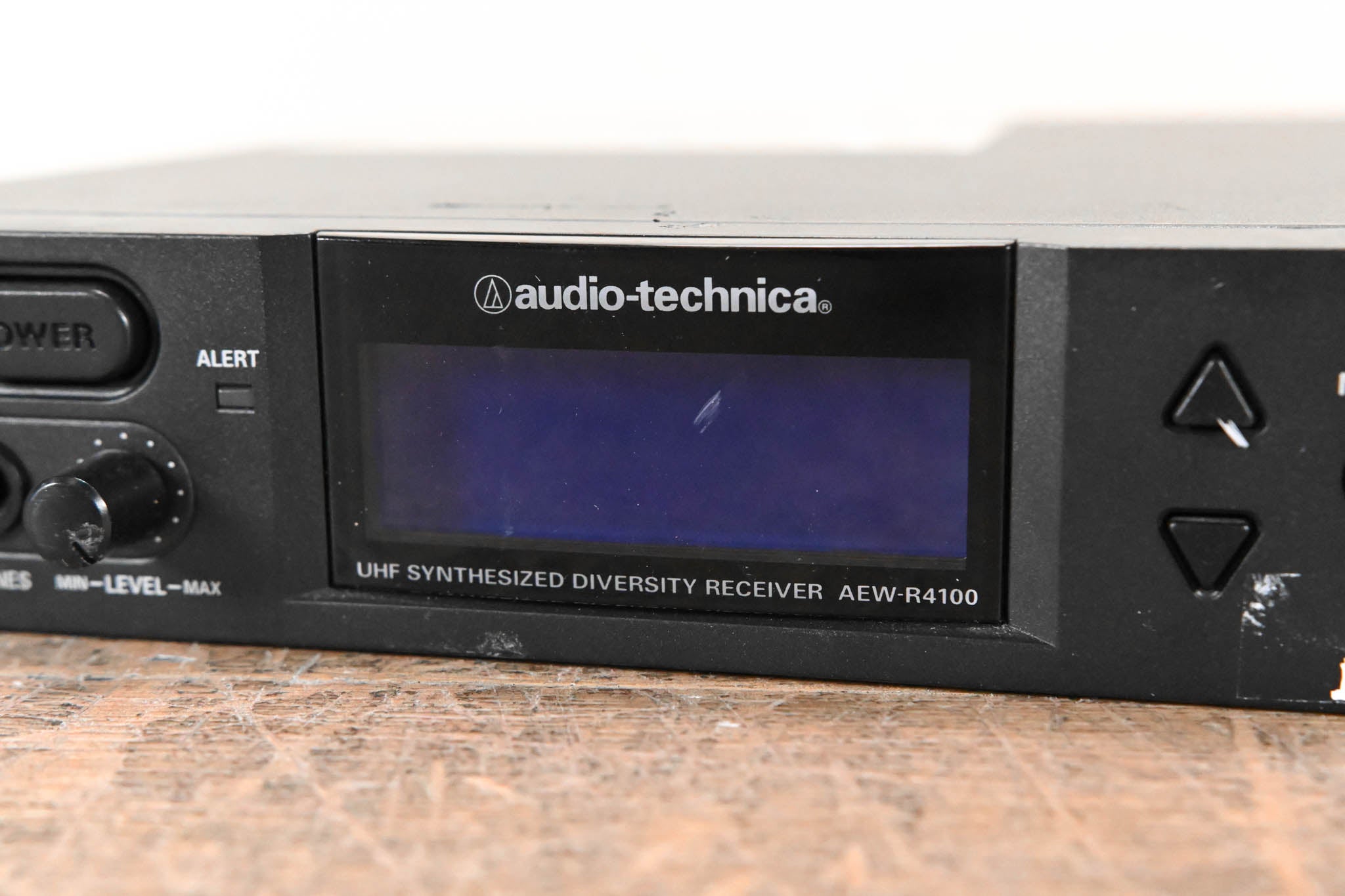 Audio-Technica AEW-4230D Handheld Wireless System - D Band: 655-680 MHz