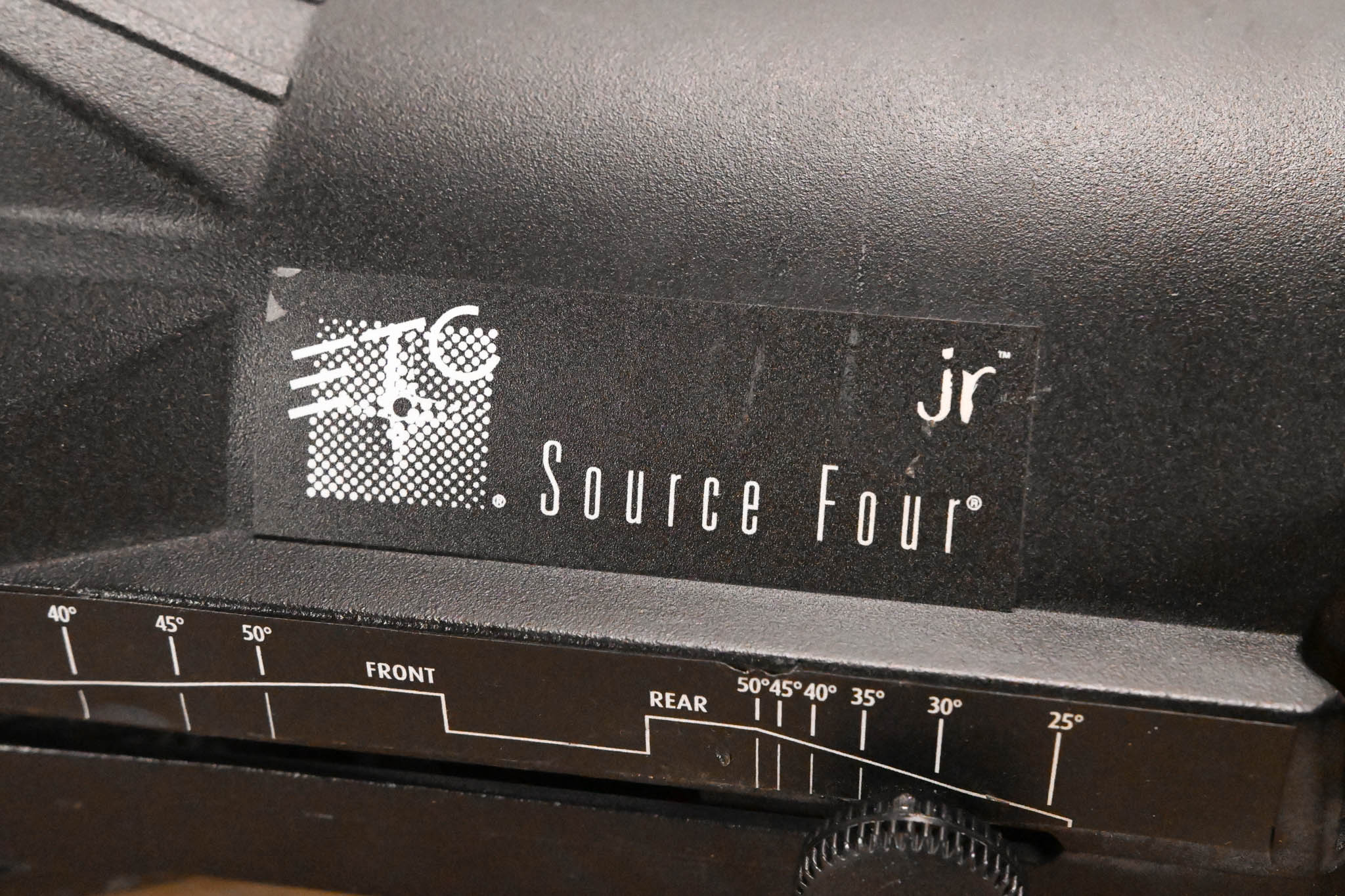 ETC Source Four Jr 25-50 Degree Zoom 575 Ellipsoidal Light