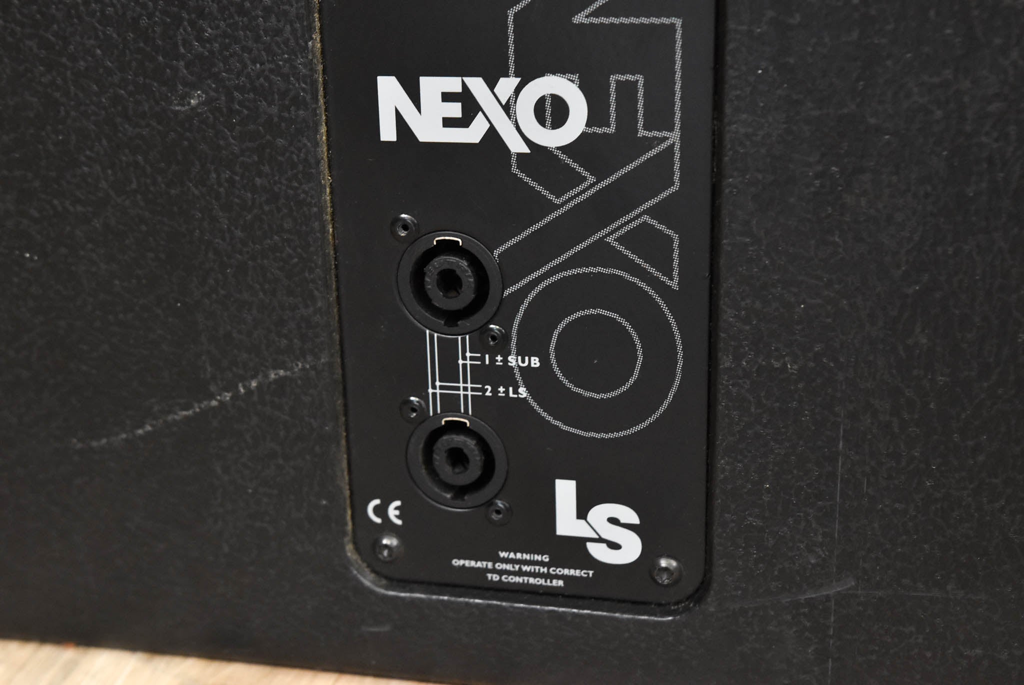 NEXO LS1200 1 x 18" Passive Subwoofer