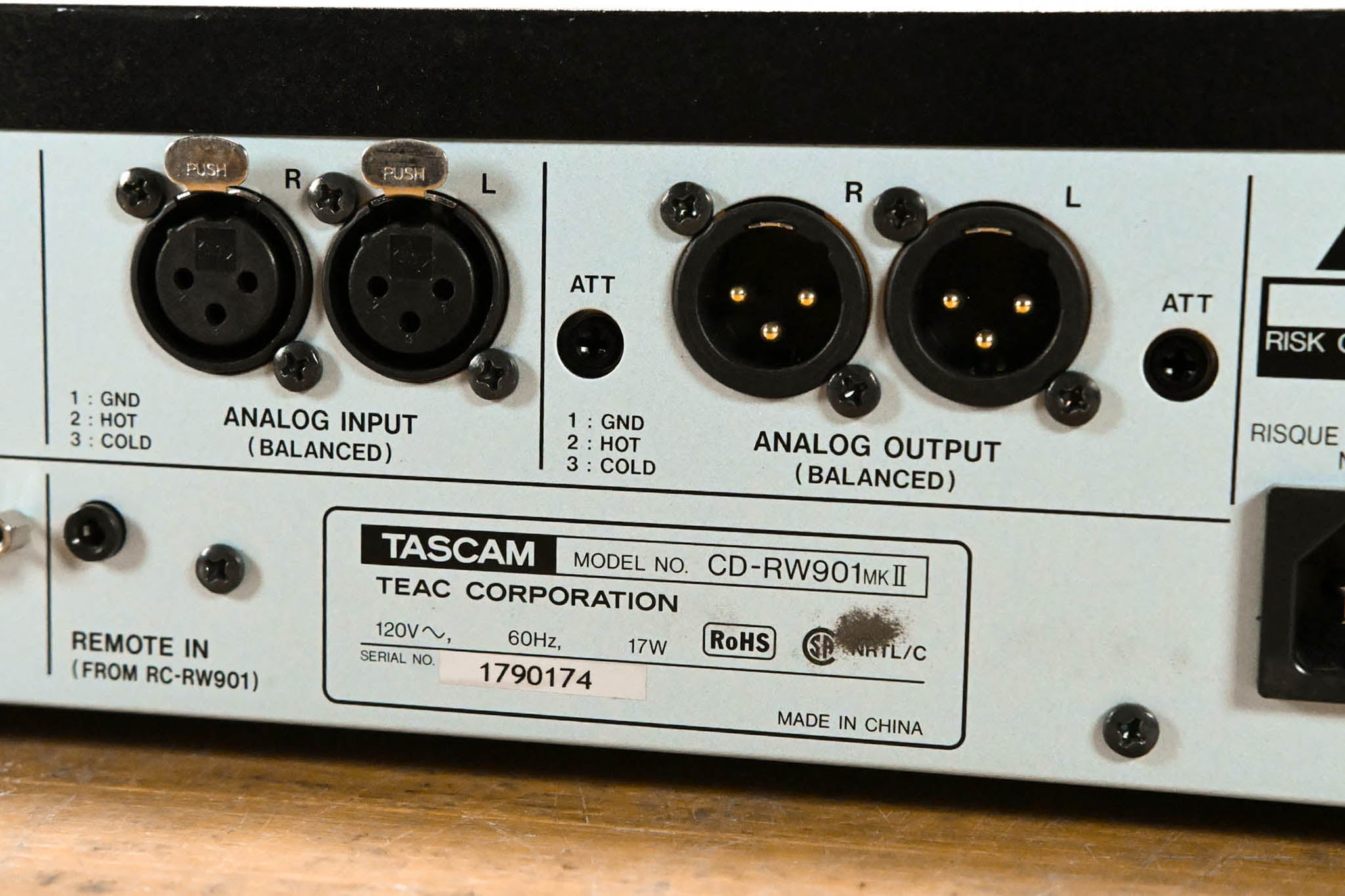 TASCAM CD-RW901MKII Professional CD Recorder