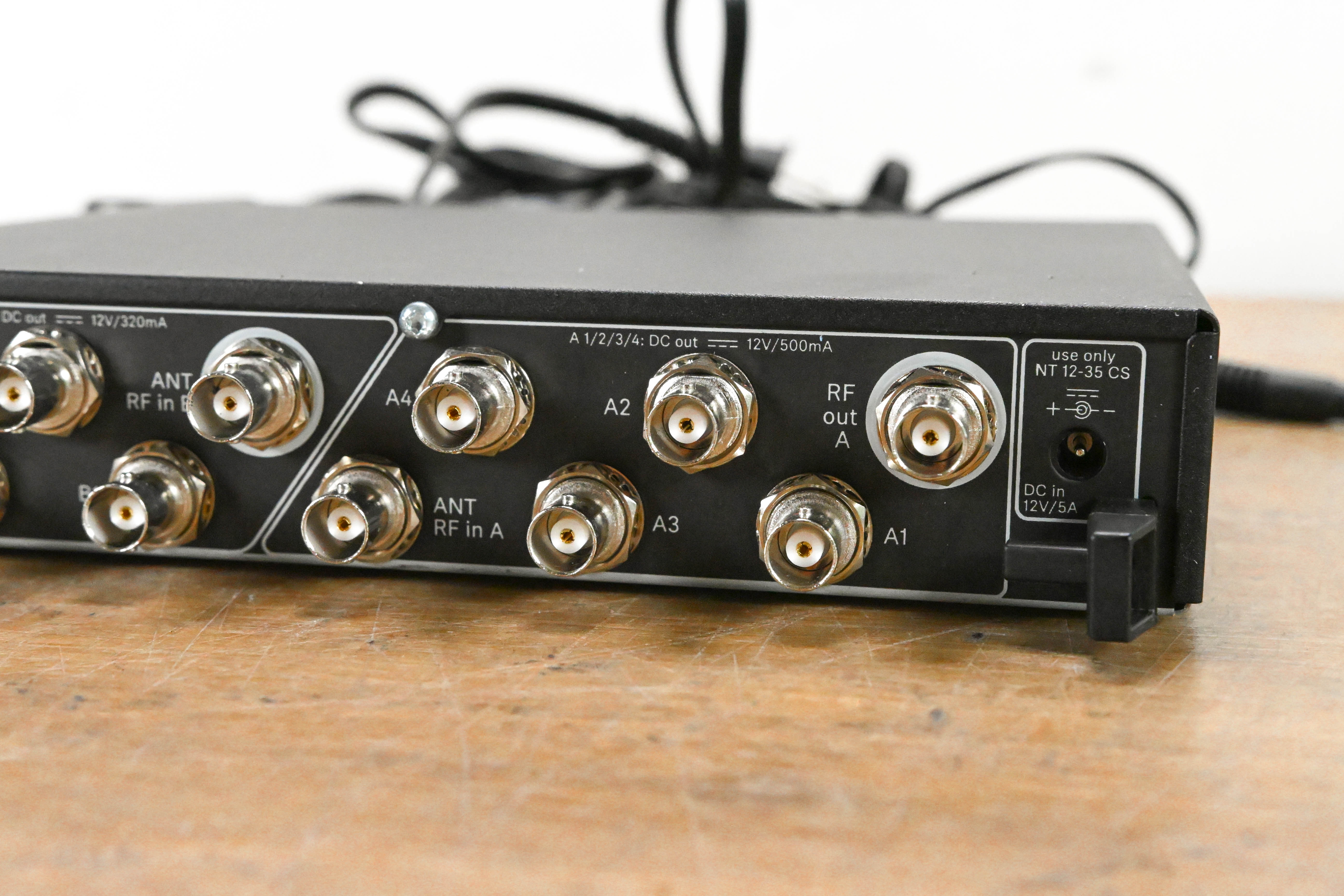 Sennheiser EW-D ASA Active Antenna Splitter 470-694 MHz