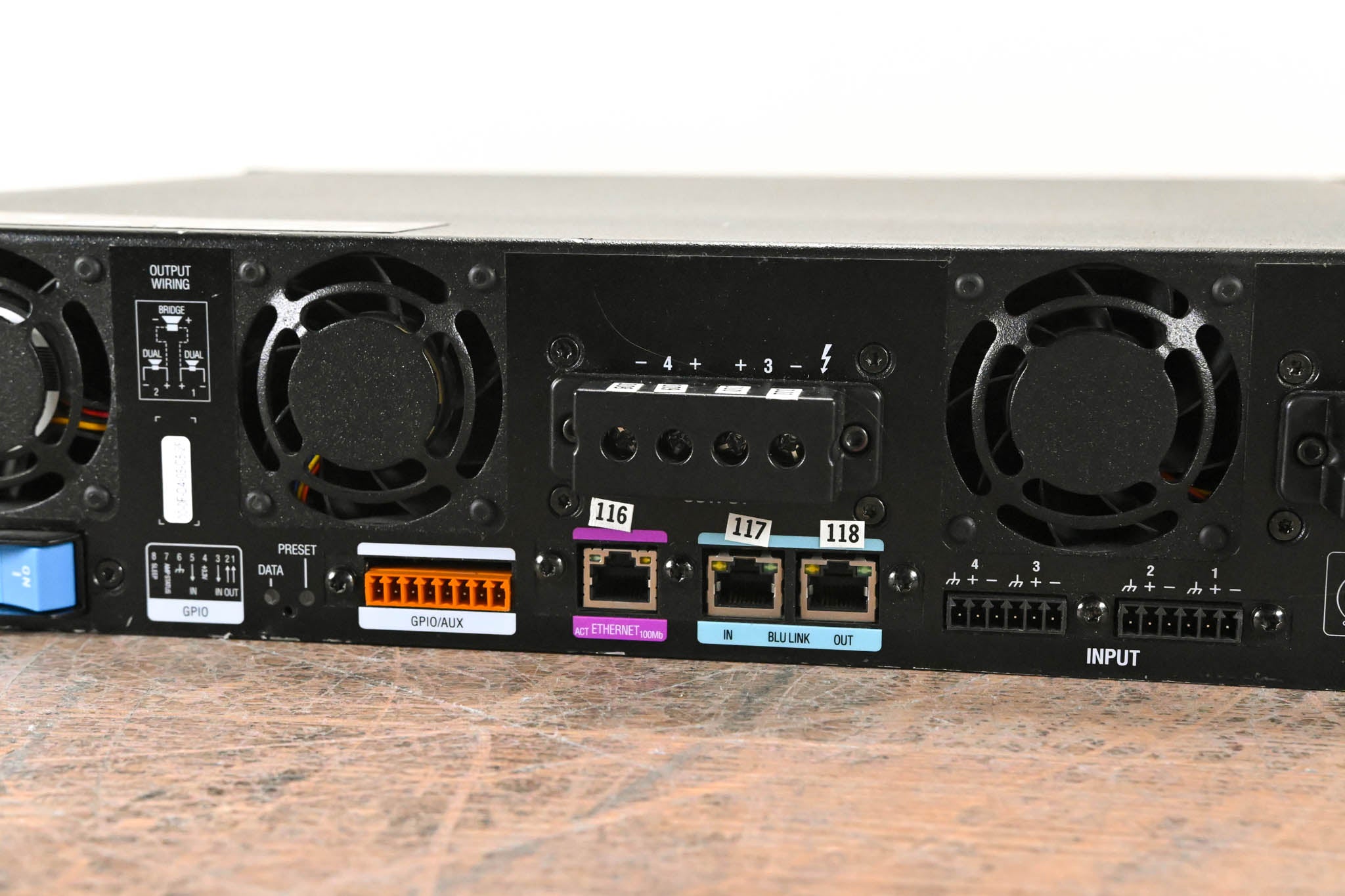 Crown DCi 2|2400N 2-Channel, 2400W @ 4 ohms Power Amplifier w/ BLU link