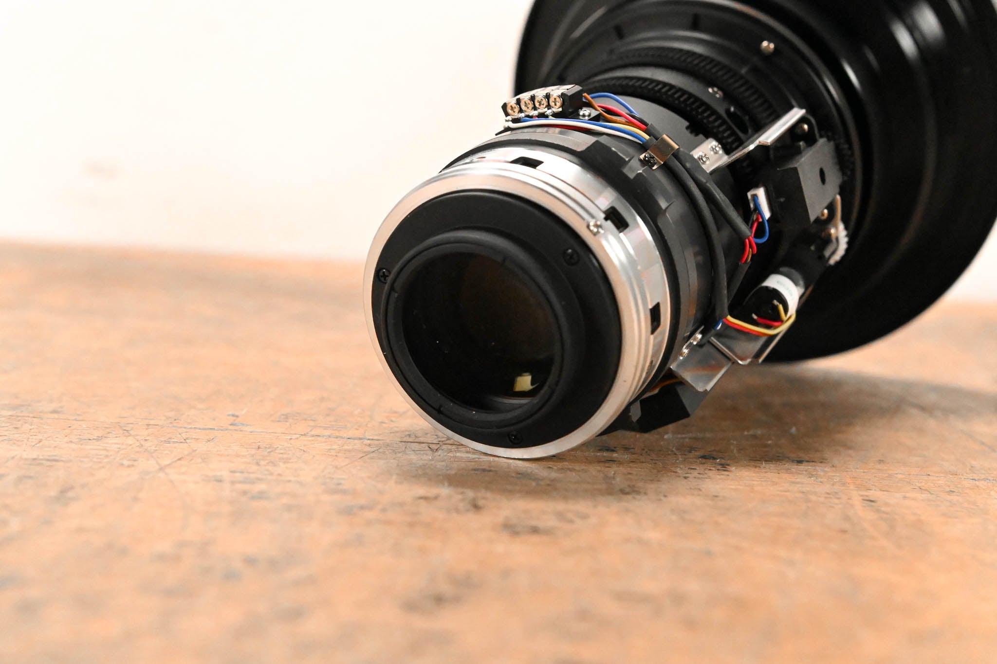Digital Projection E-Vision Ultra Wide Lens 115-339A 0.75-0.93:1 (WUXGA)