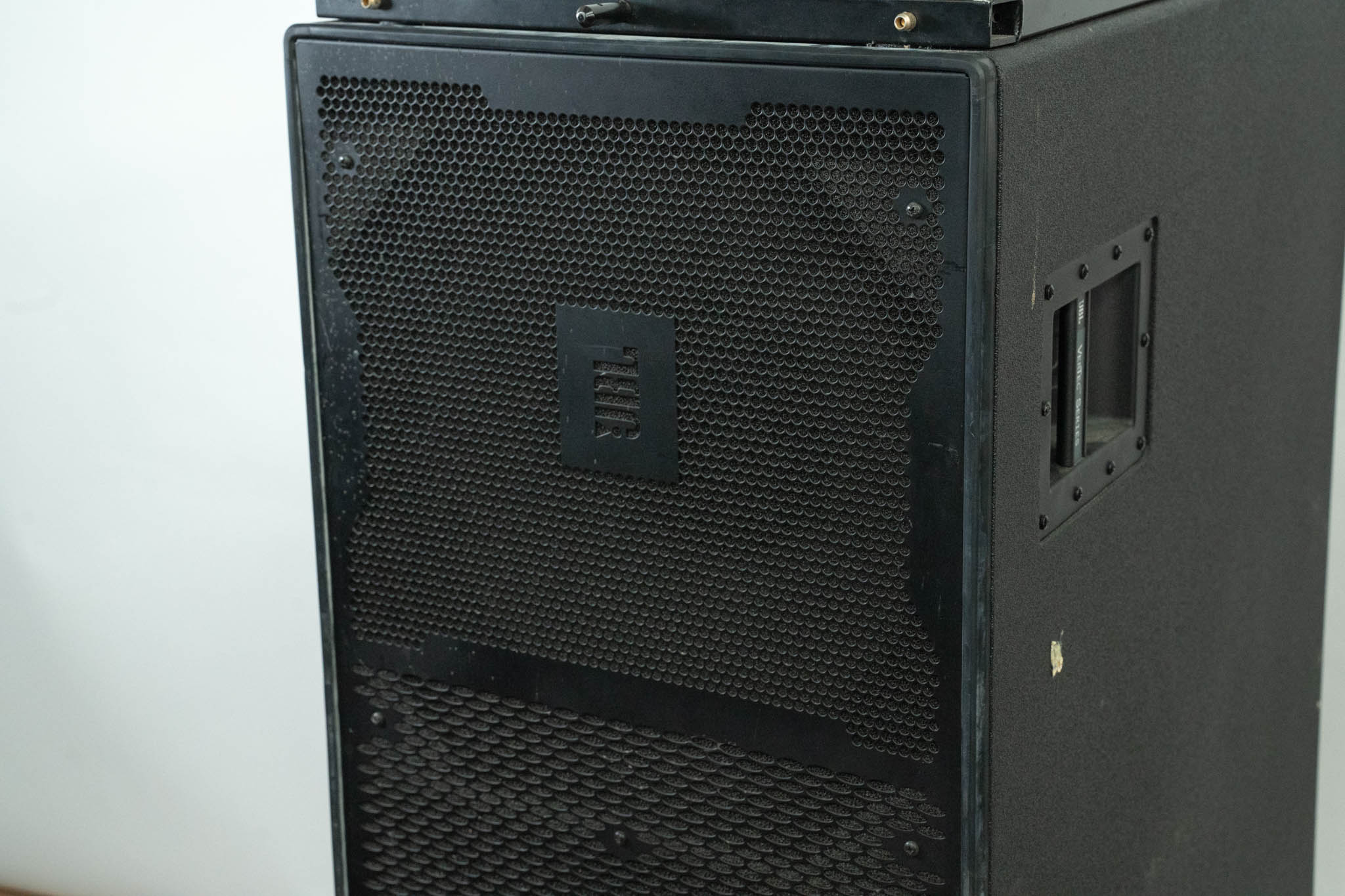 JBL VT4880 Dual 18" Subwoofer Line Array Element