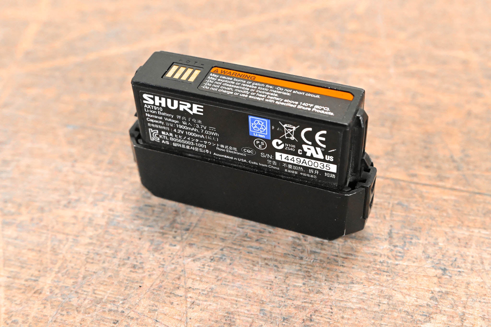 Shure AXT910 Axient Bodypack Rechargeable Battery