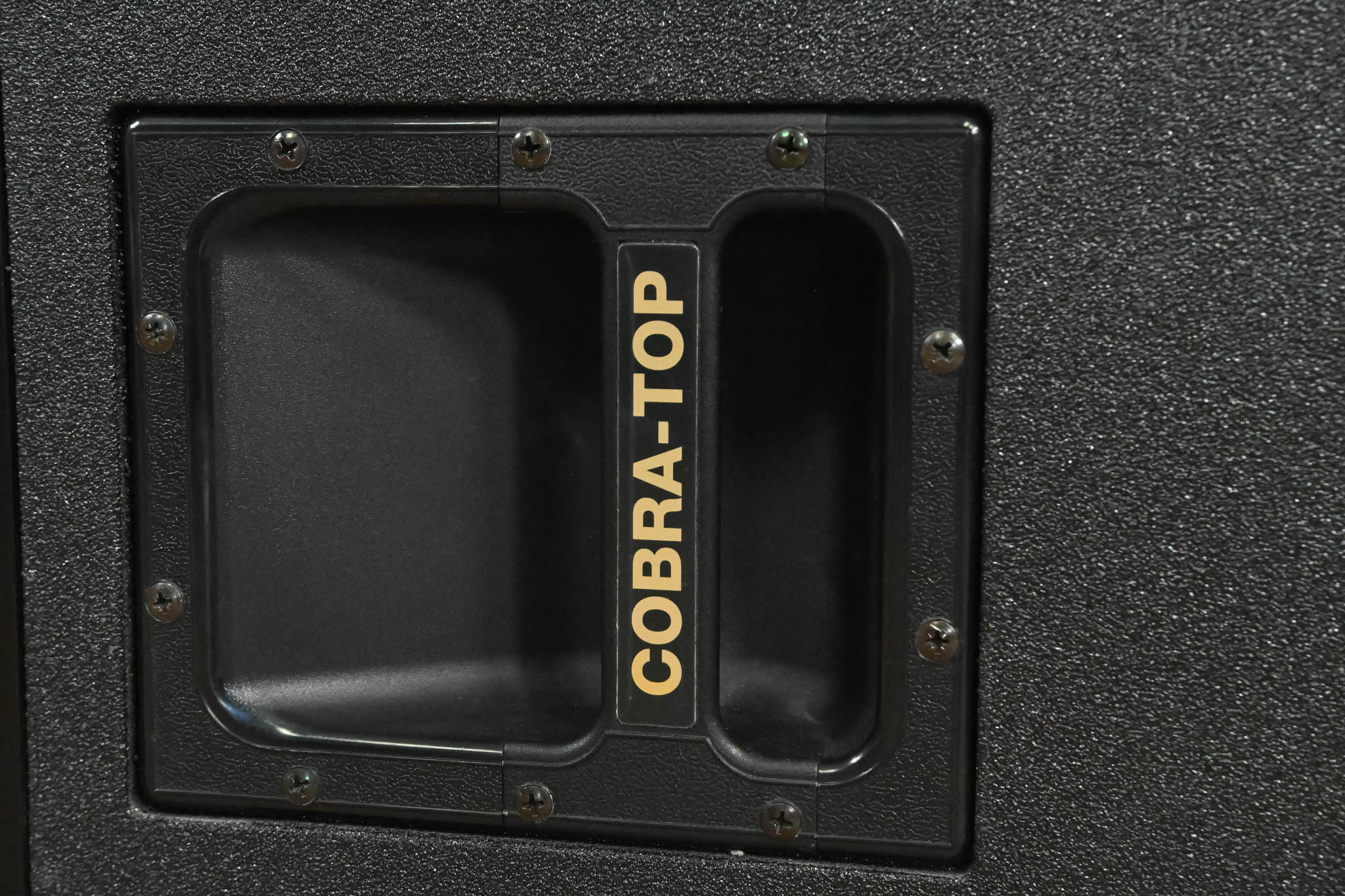 Dynacord COBRA-TOP 3-Way Compact Line Array System