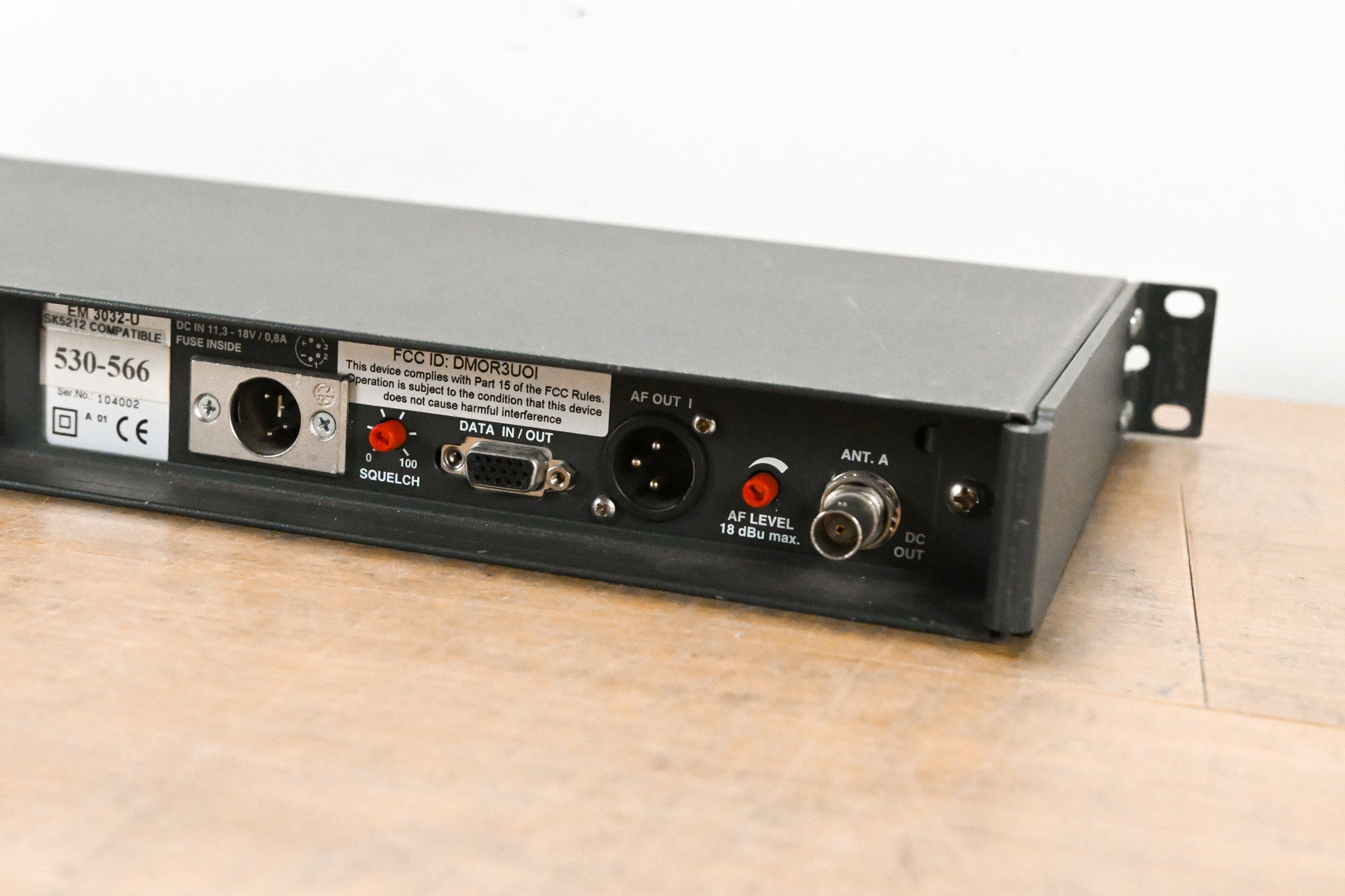 Sennheiser EM 3532-U Mikroport Receiver w/ SK5212-II Packs 530-566MHz