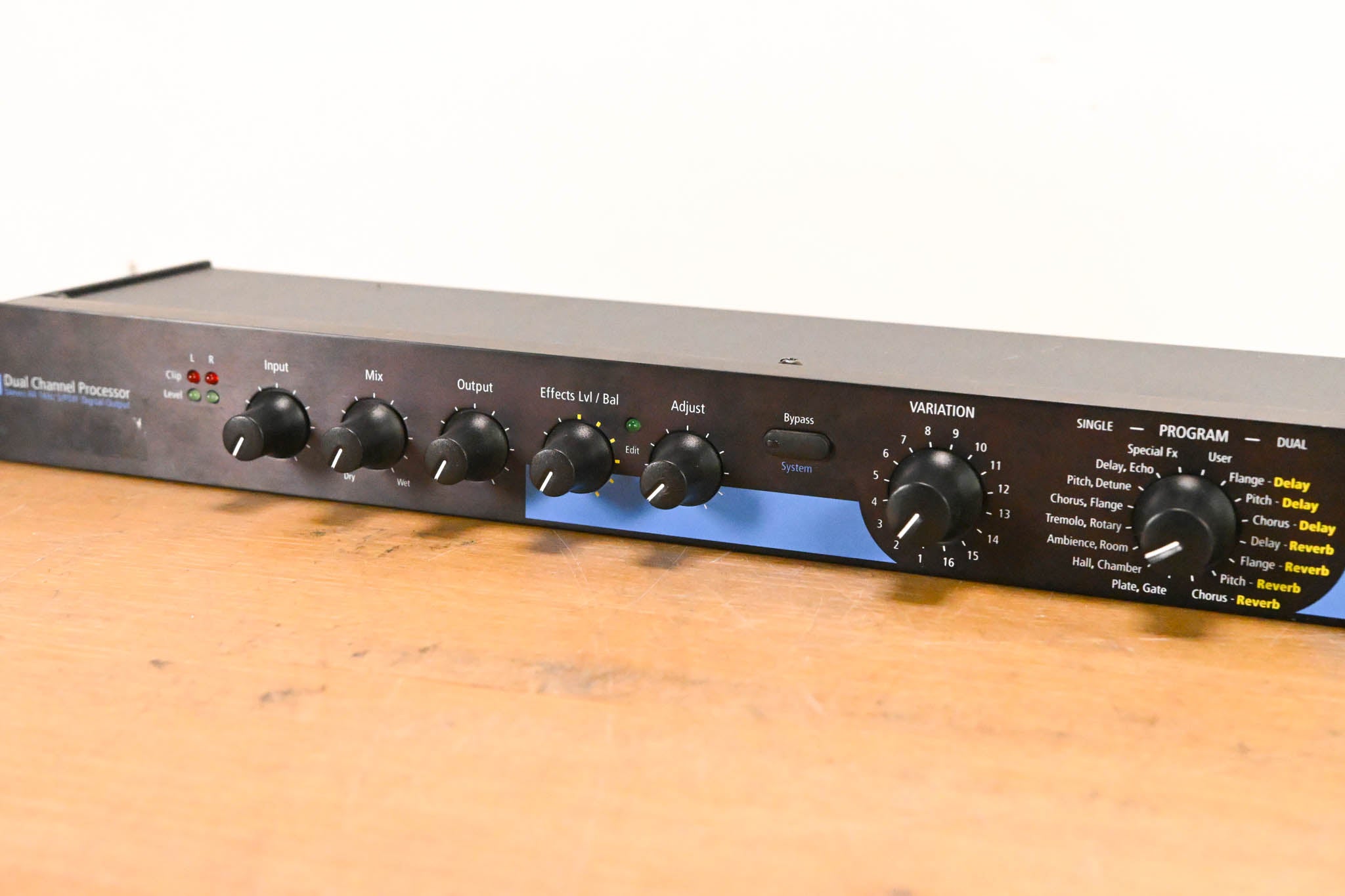 Lexicon MPX 100 Dual-Channel Effects Processor (NO POWER SUPPLY)