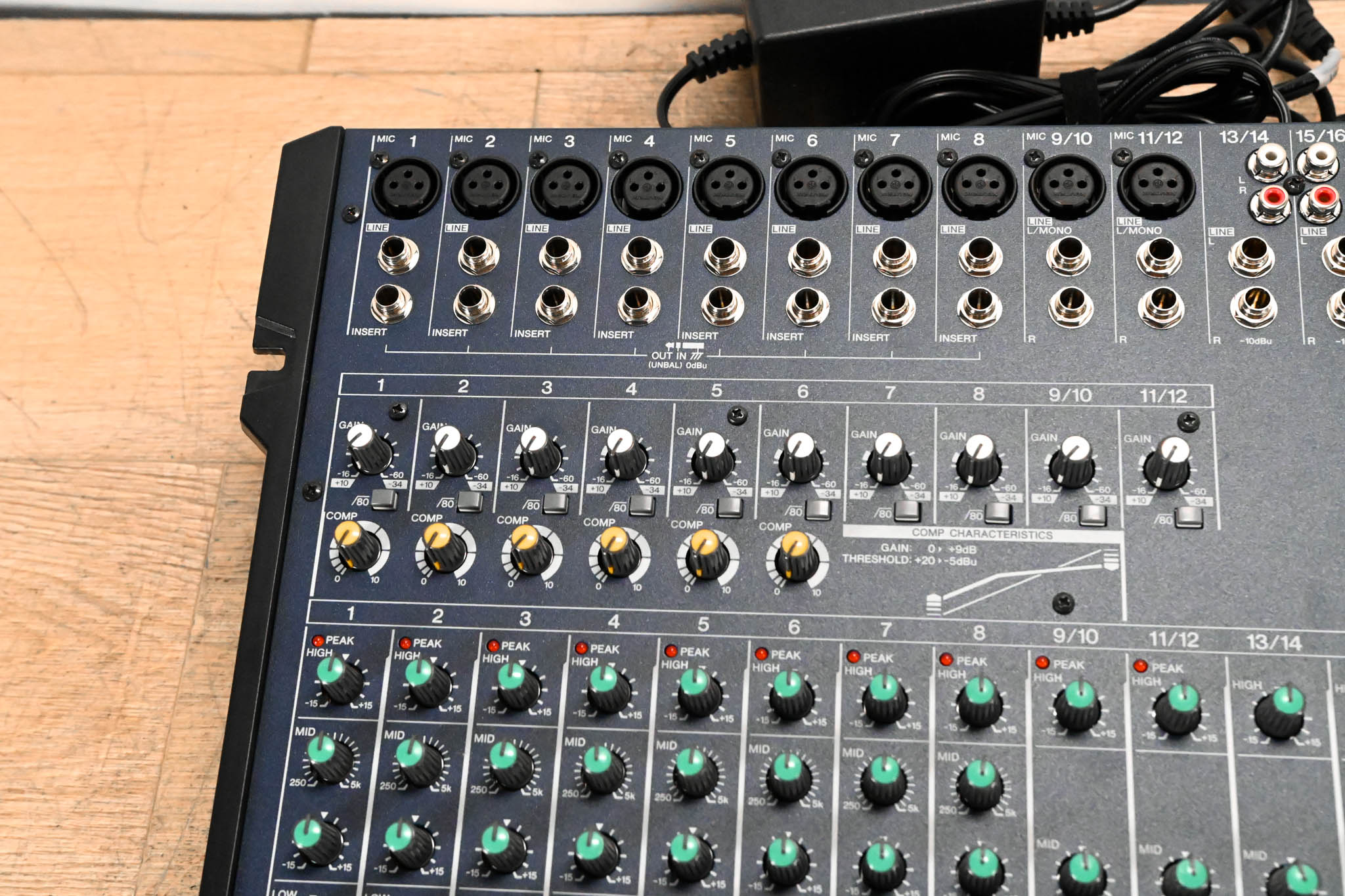 Yamaha MG166CX 16-Channel, 6-Bus Analog Mixer