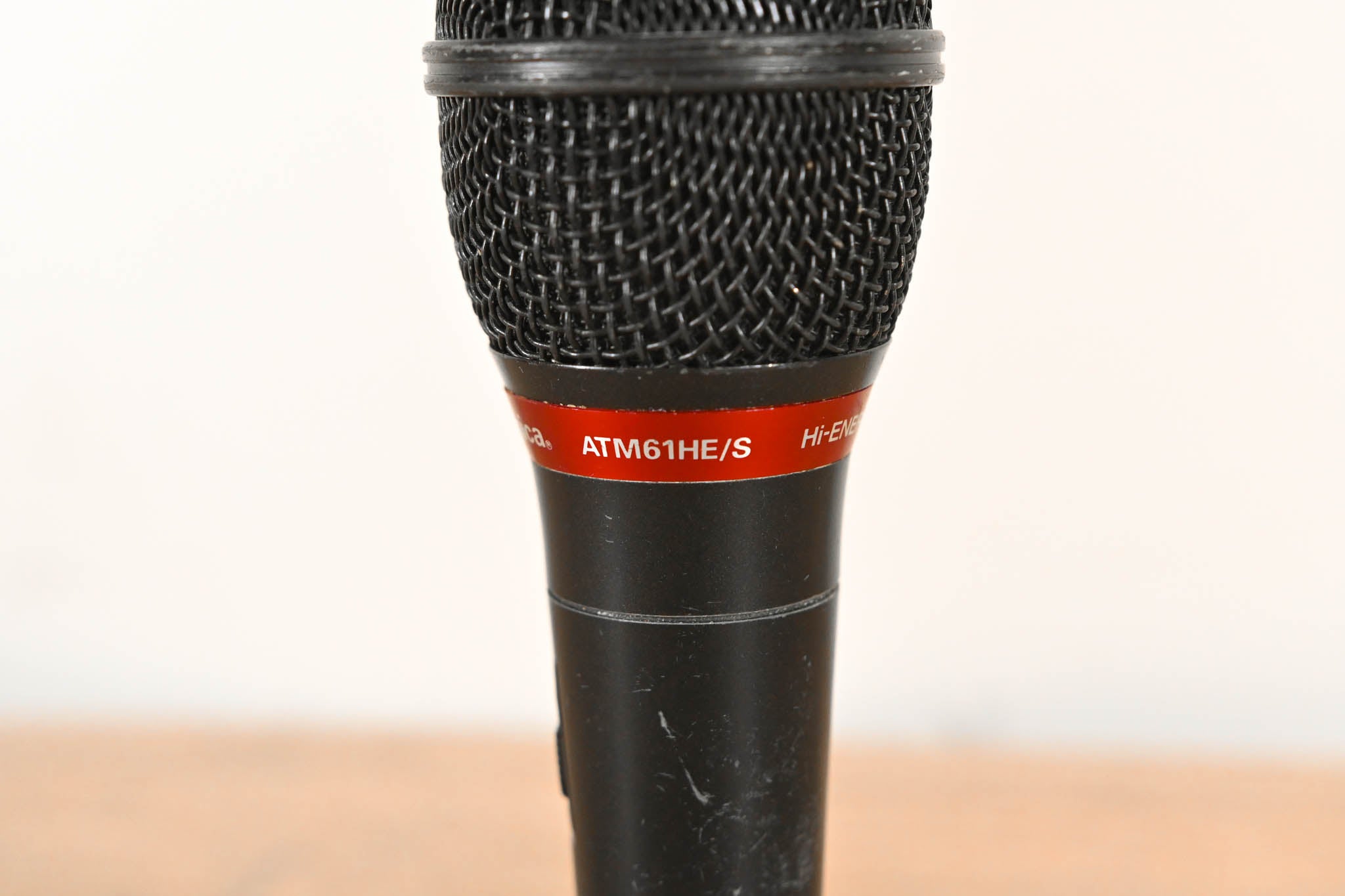 Audio-Technica ATM61HE/S Hypercardioid Dynamic Handheld Microphone