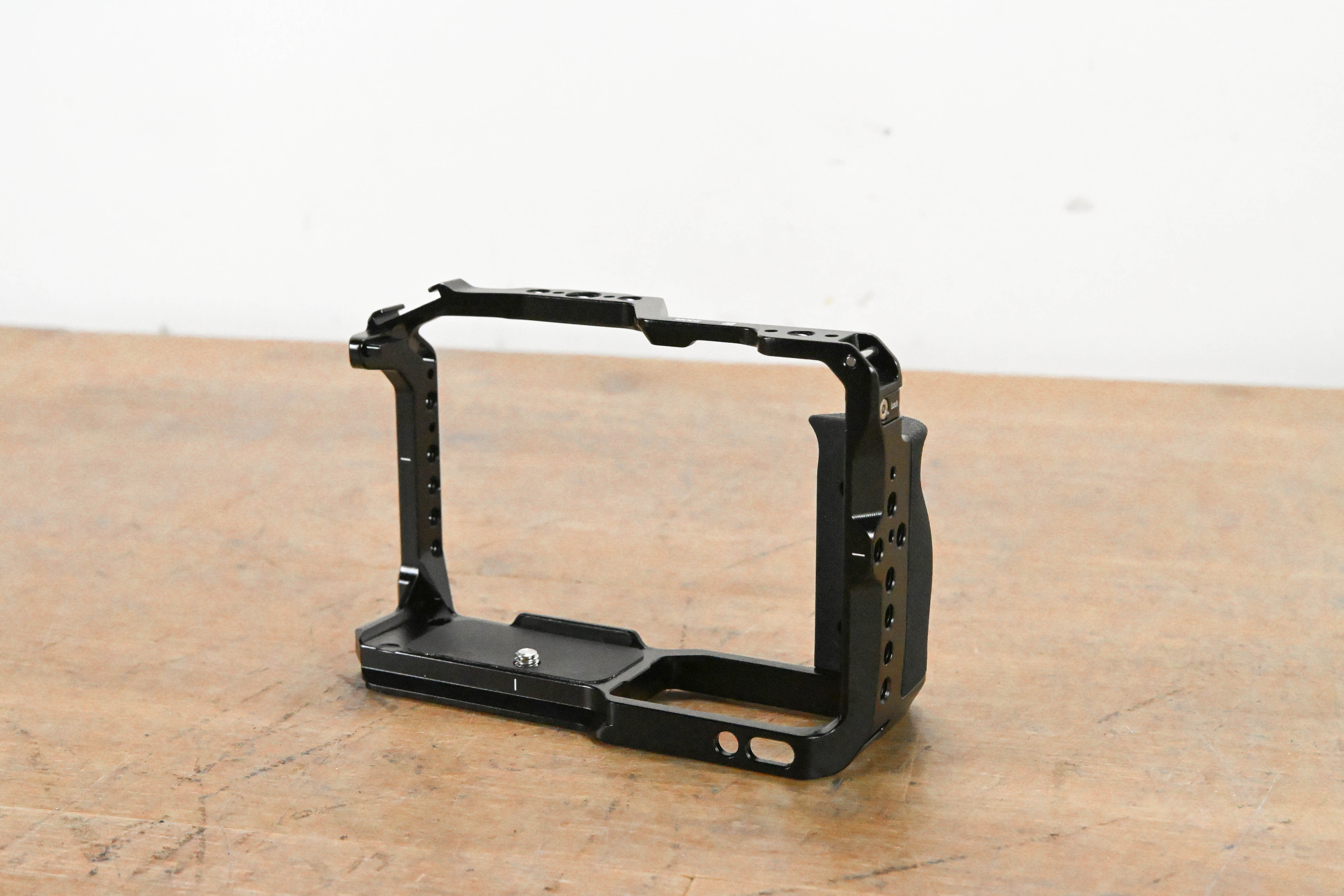 SmallRig Basic Camera Cage for Nikon ZR