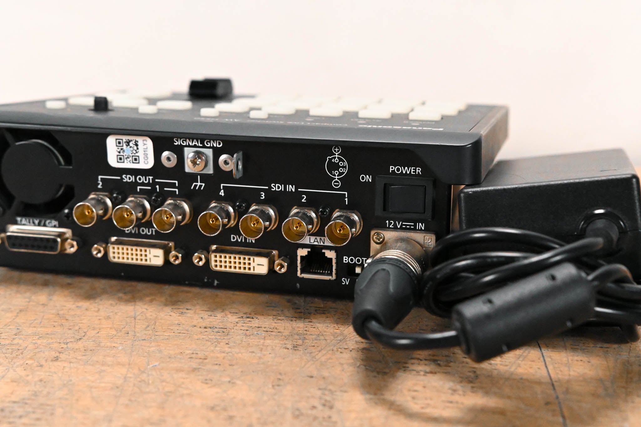 Panasonic AW-HS50 Compact HD/SD Live Video Switcher