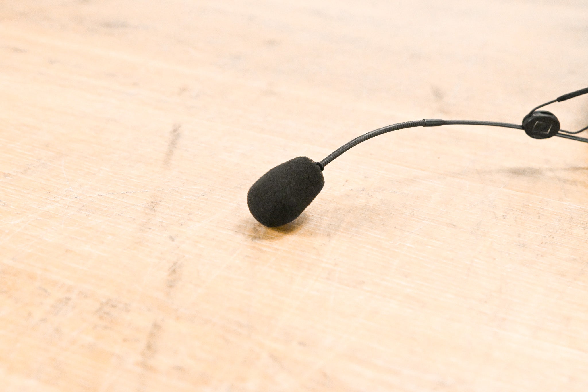 Sennheiser HSP-4 Over-Ear Microphone