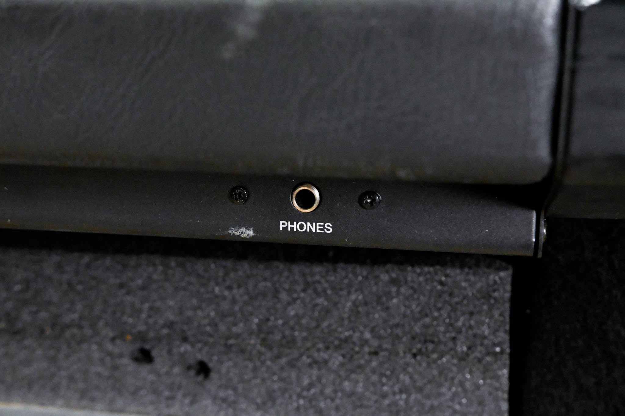 Yamaha PM5D-RH 48-Channel Digital Console with Road Case