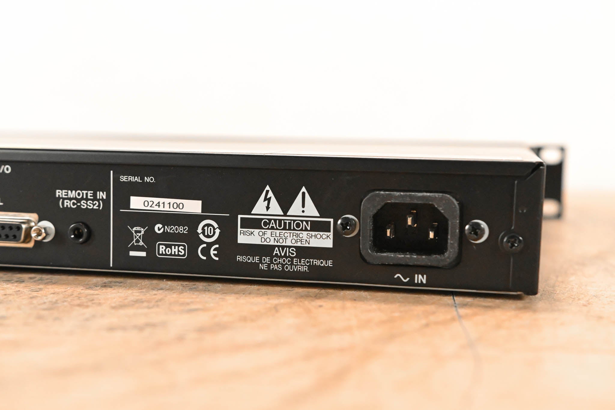 TASCAM SS-CDR200 Solid State and CD Digital Audio Recorder