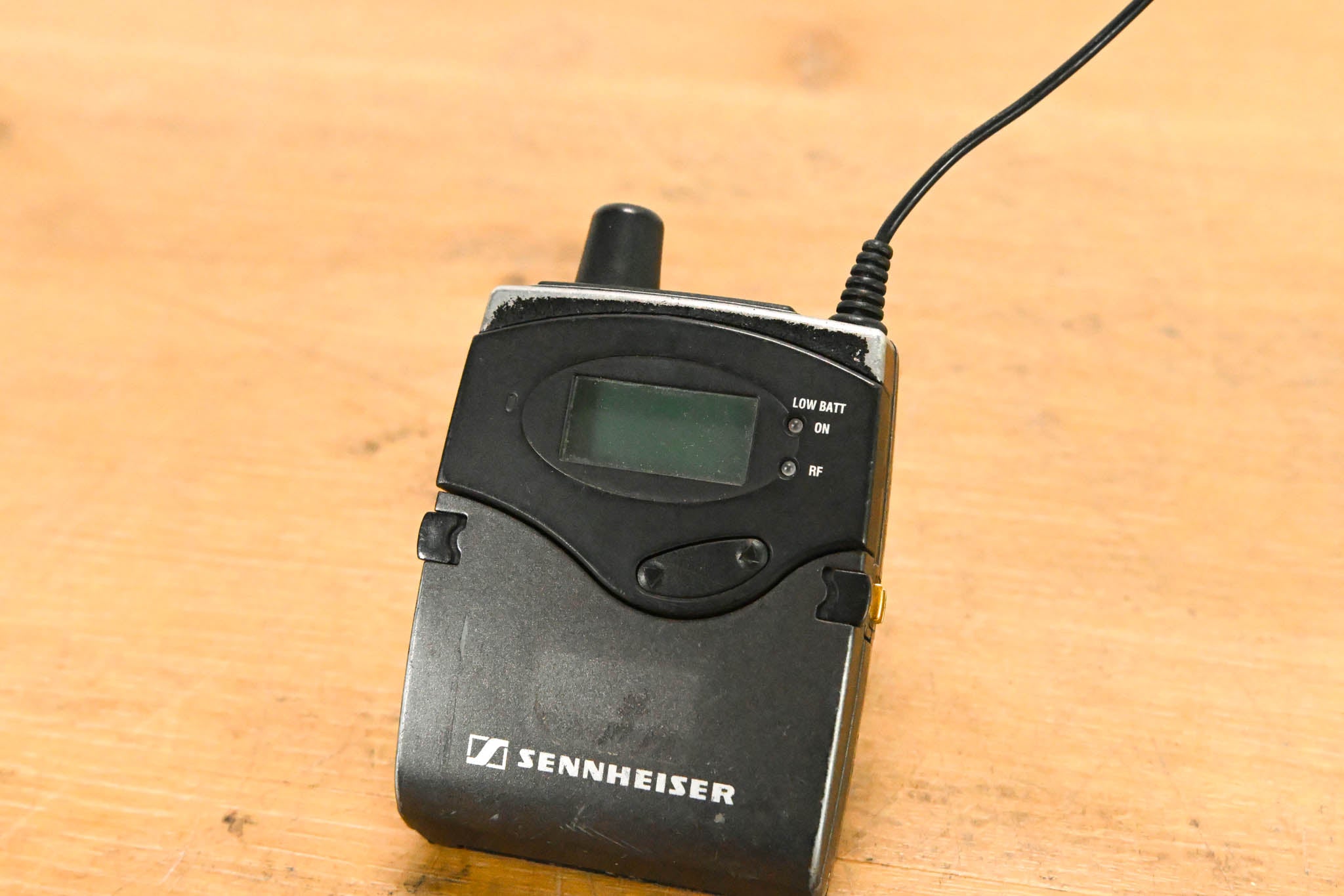 Sennheiser EK 2000 IEM Wireless Bodypack Receiver - Aw Band: 516-558 MHz