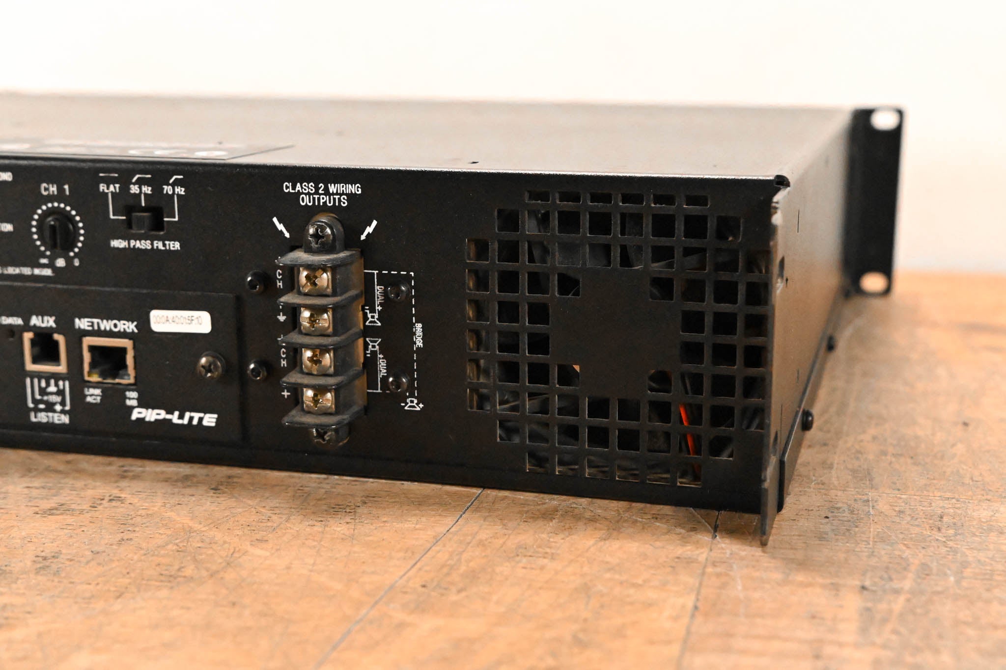 Crown CTs 2000 Two-Channel 1000W Power Amplifier