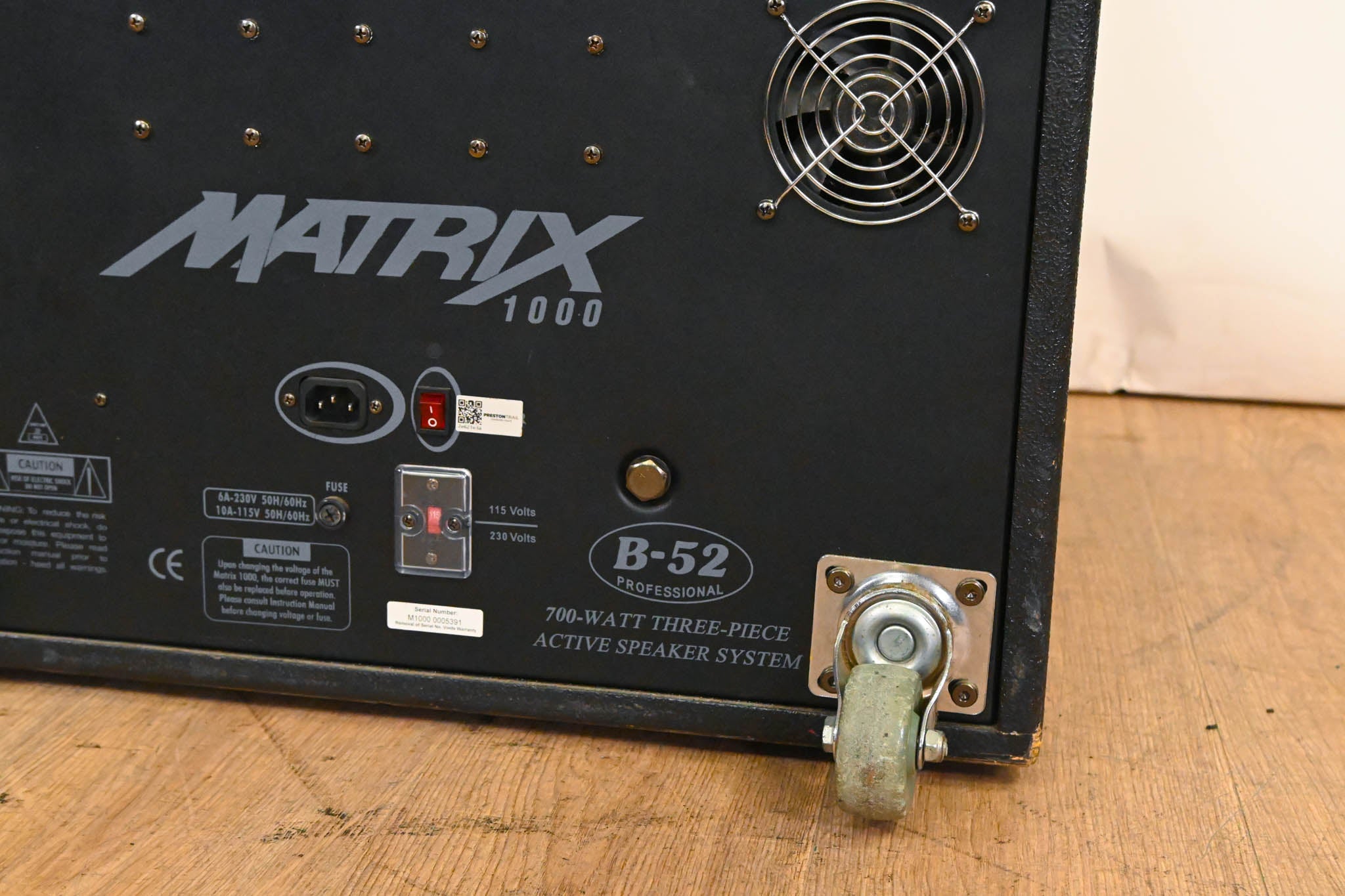 B-52 Matrix 1000 15" Active Subwoofer