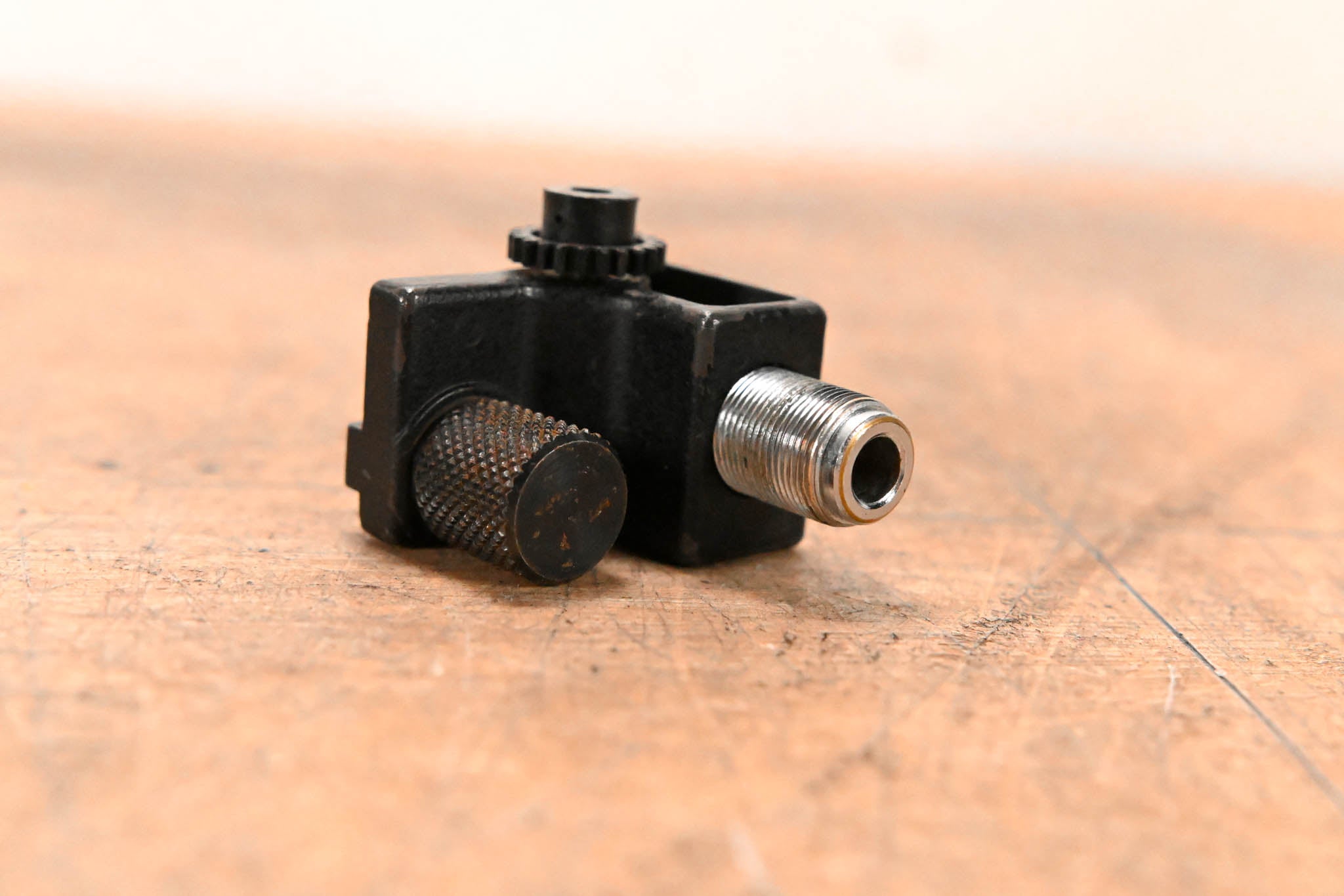 Fujinon FMM-6B Manual Focus Module for Fujinon ENG/EFP Lenses