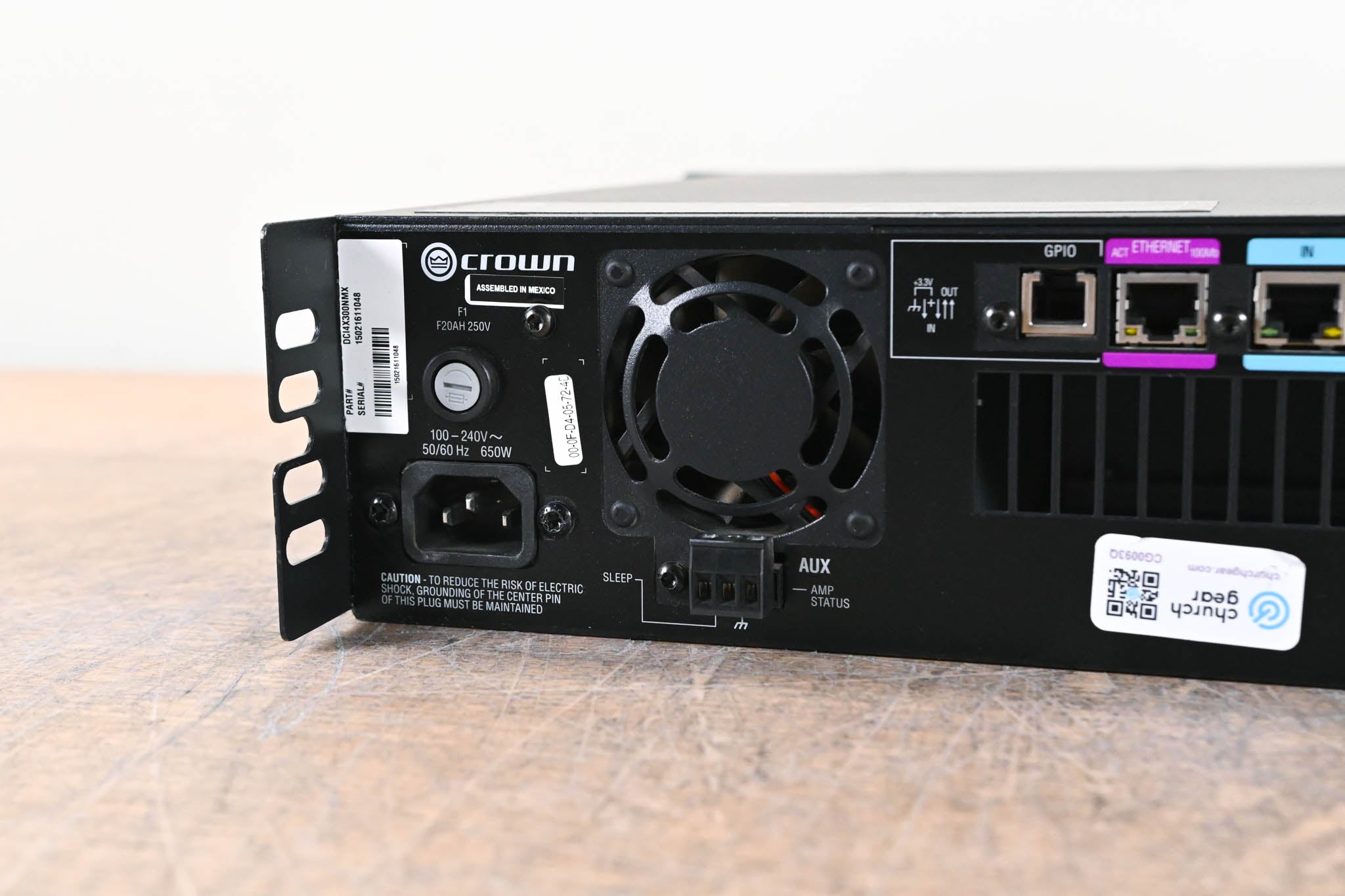 Crown DCi 4|300N DriveCore Install 4-Channel Power Amplifier