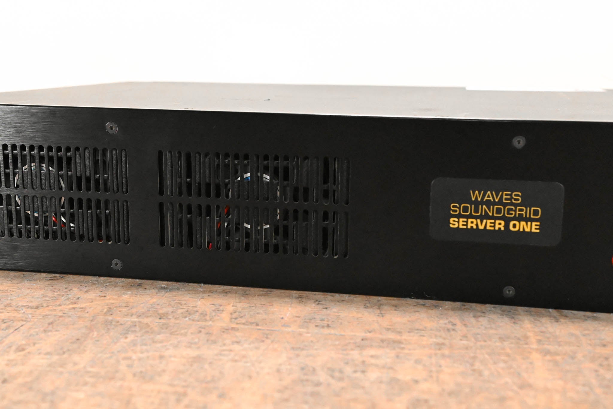 Waves SoundGrid Server One V2