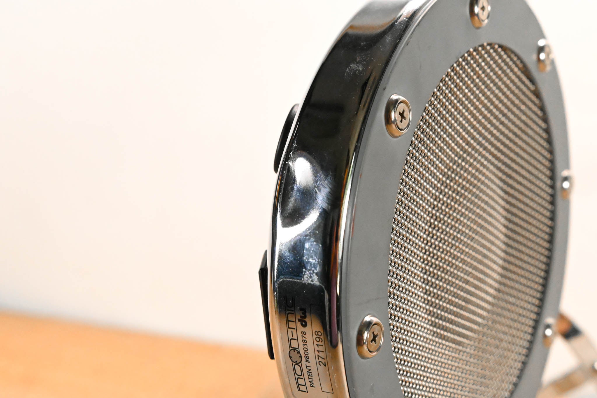 DW Moon Mic Cardioid Dynamic Kick Drum Microphone with Stand