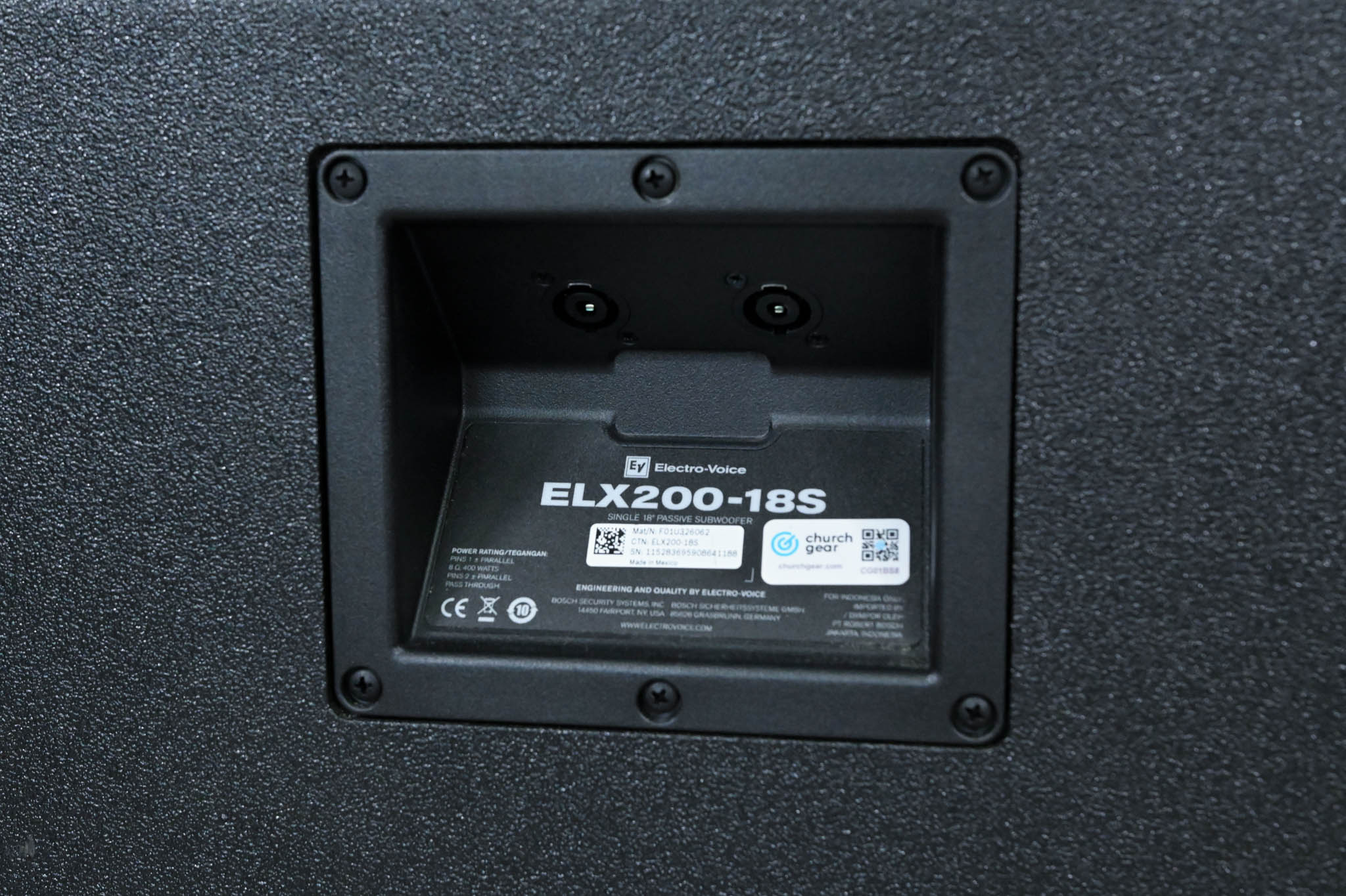 Electro-Voice (EV) ELX200-18S 18" Passive Subwoofer