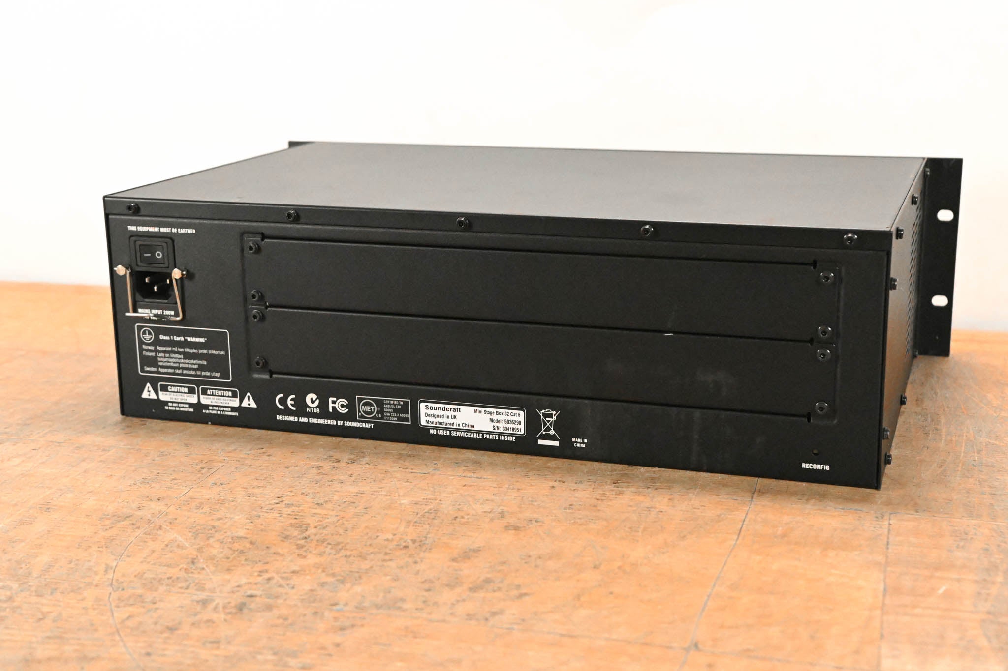 Soundcraft Mini Stagebox 32 Cat 5 32-Ch. Digital Stagebox with MADI Card