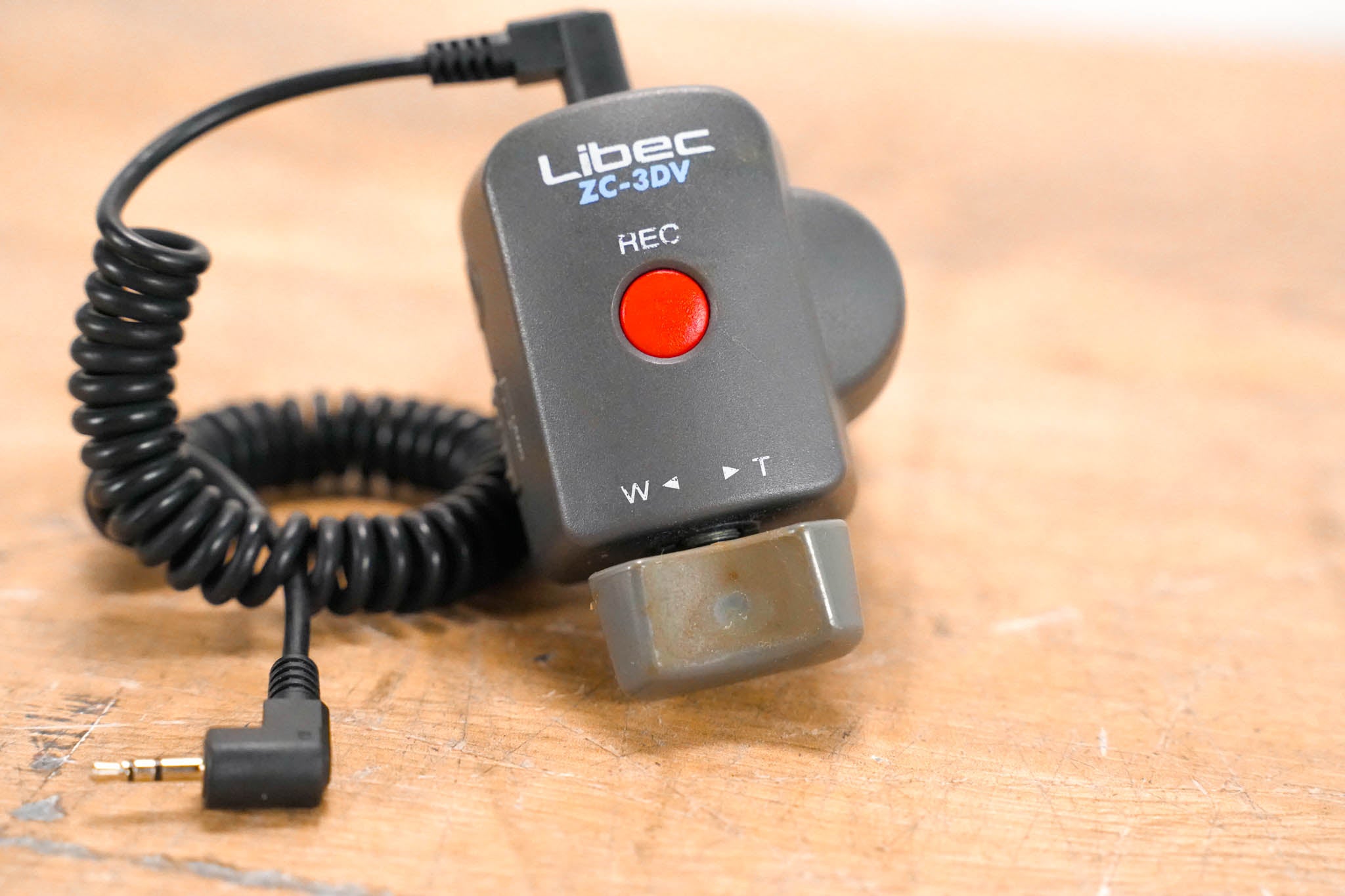 Libec ZC-3DV Zoom Control for Sony Panasonic and Canon DV Cameras