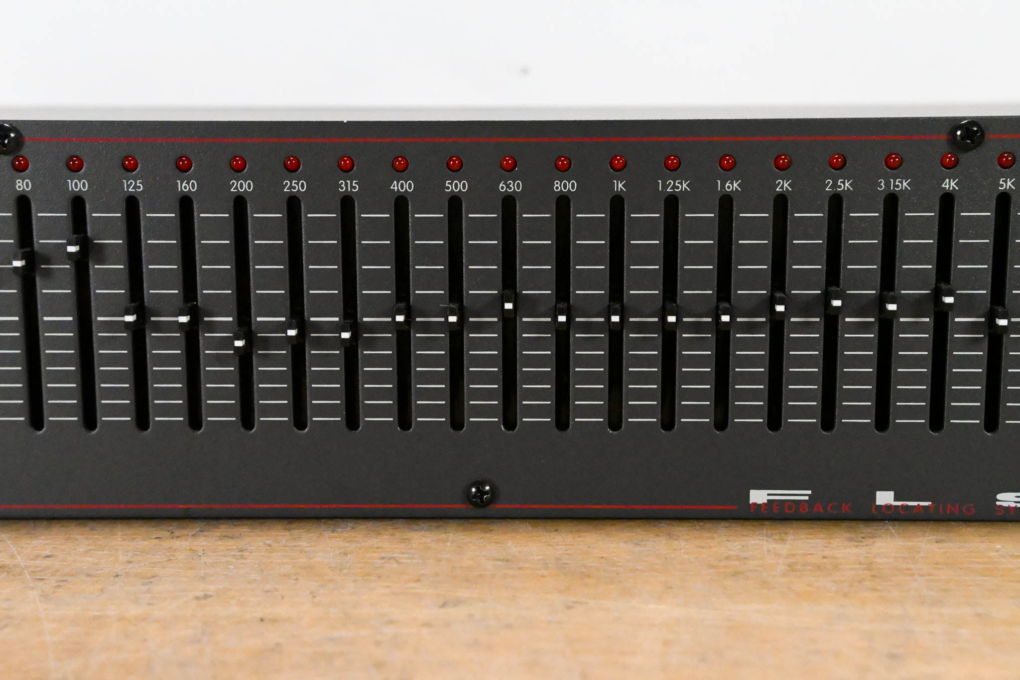 Peavey QF 131 31-Band Graphic Equalizer