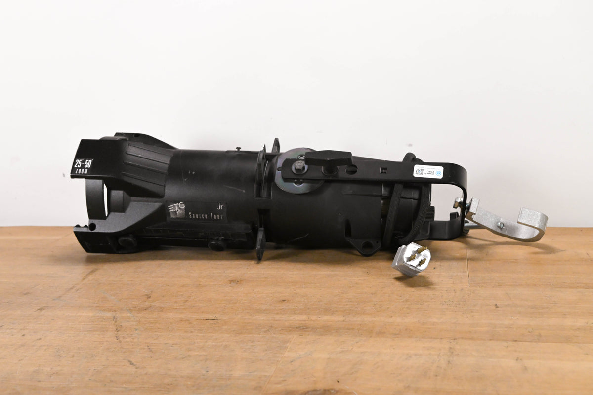 ETC Source Four Jr 25-50 Degree Zoom 575 Ellipsoidal Light