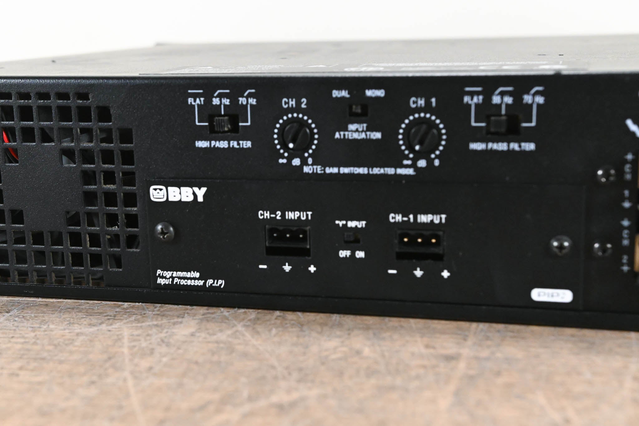 Crown CTs 3000 2-Channel Power Amplifier